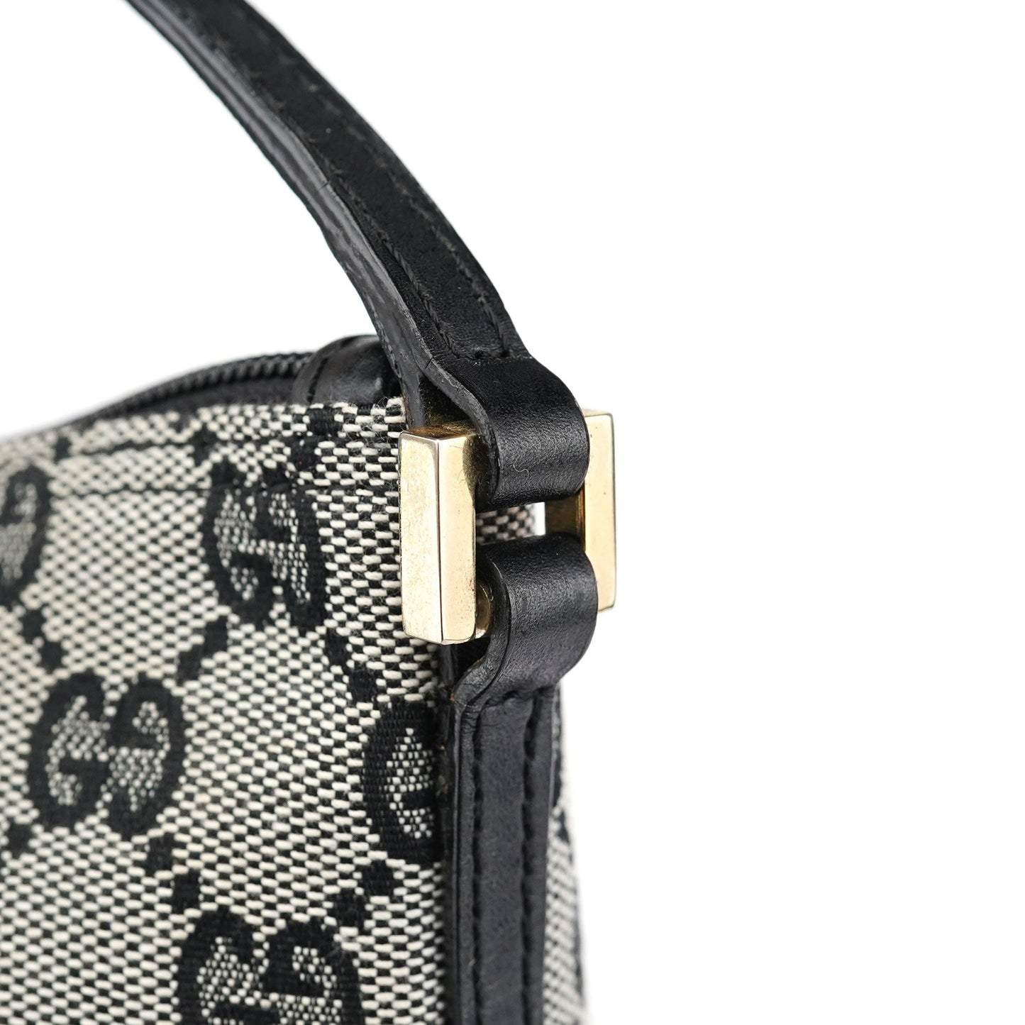 039 1103 Grey GG Boat Pochette