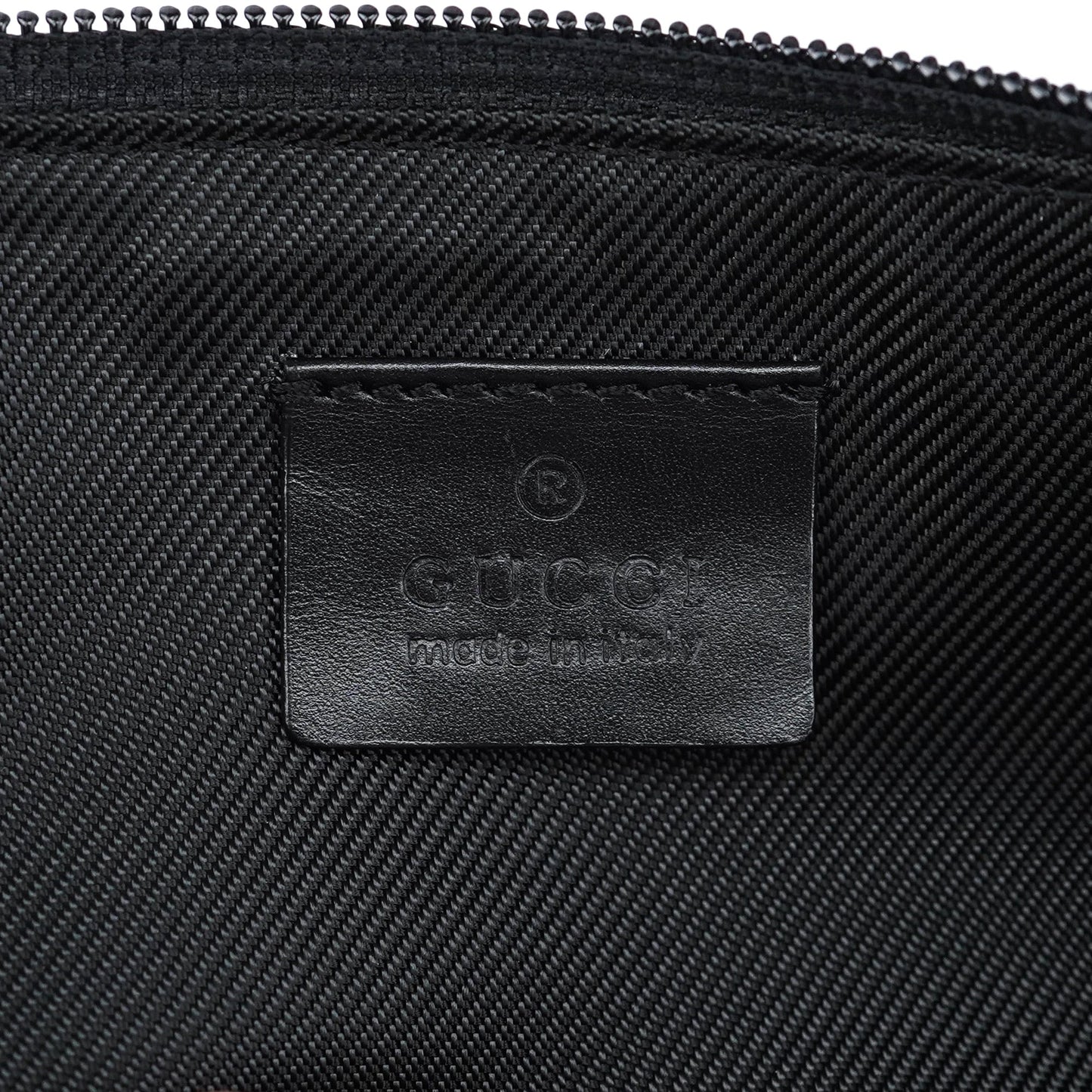 039 1103 Grey GG Boat Pochette