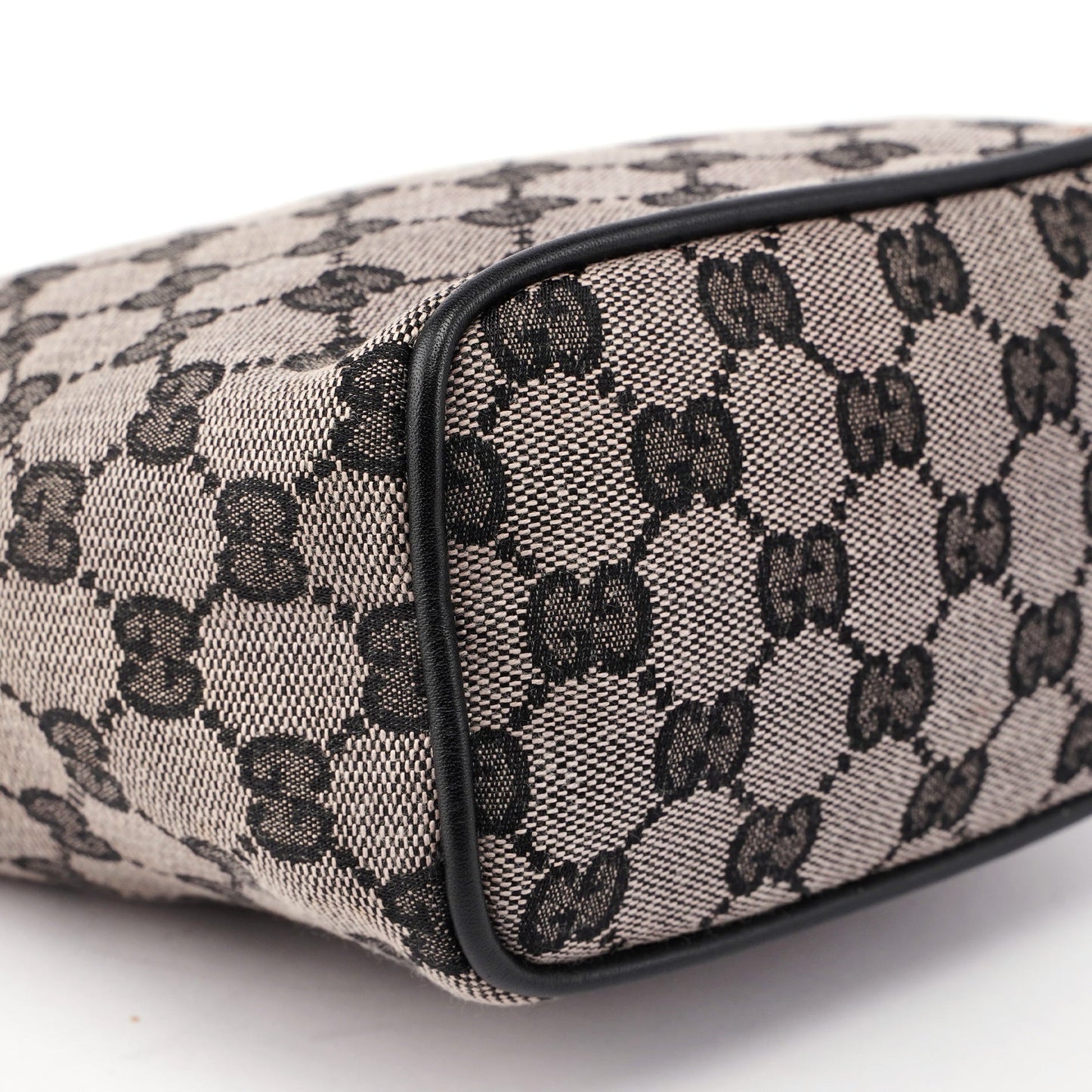 039 1147 Beige Black GG Handbag