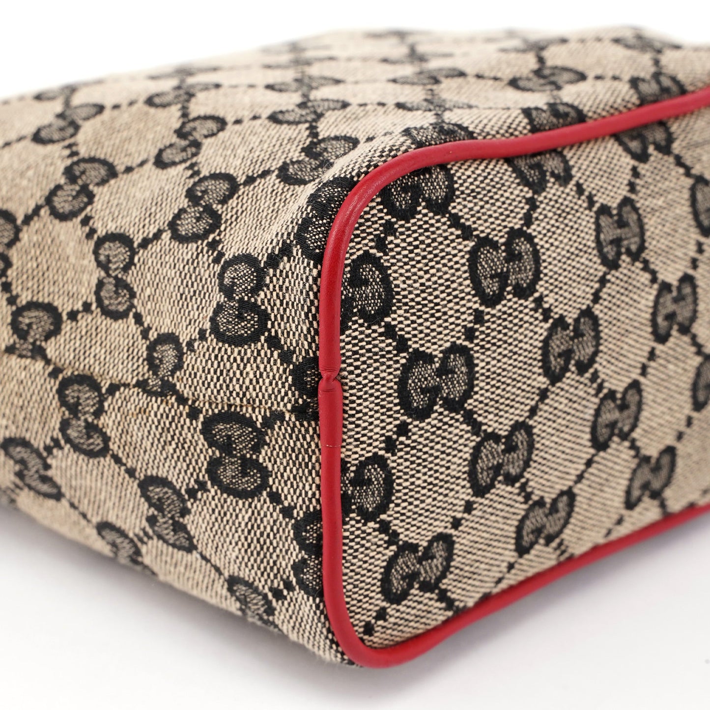 039 1147 Beige Red GG Handbag