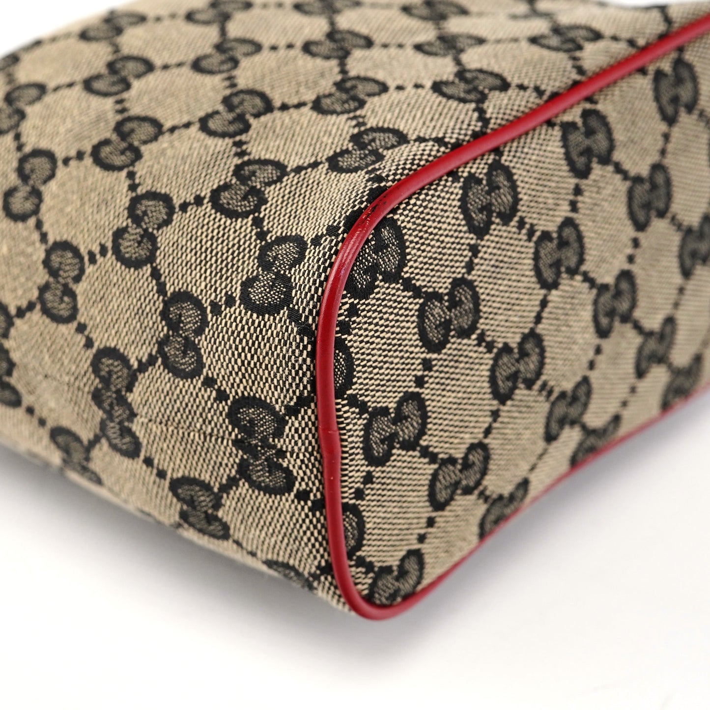 039 1147 Beige Red GG Handbag