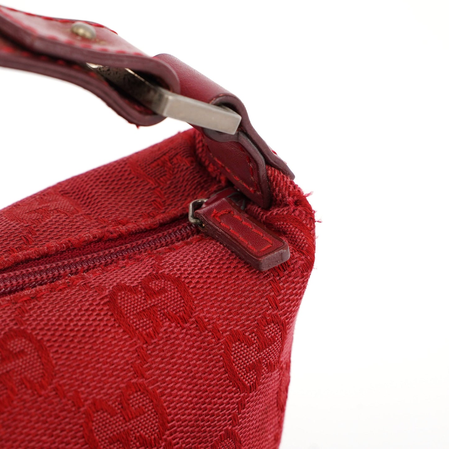 039 1147 Red GG Handbag