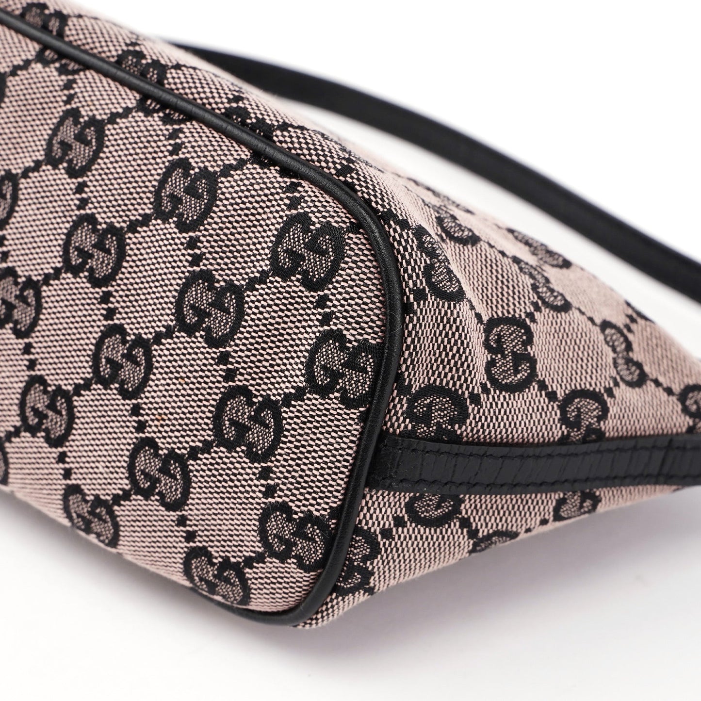 07198 Beige Black GG Boat Pochette