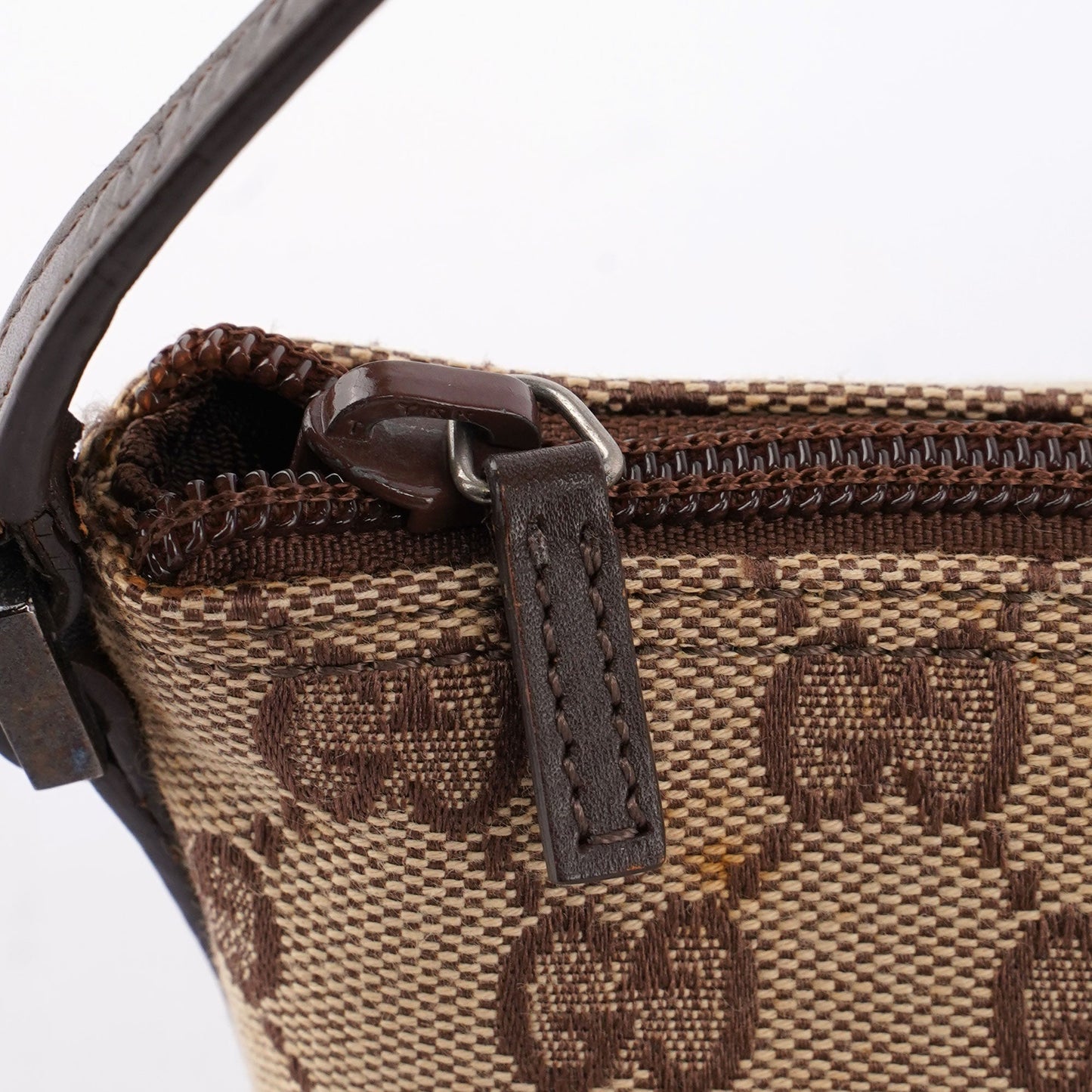 07198 Beige Brown GG Boat