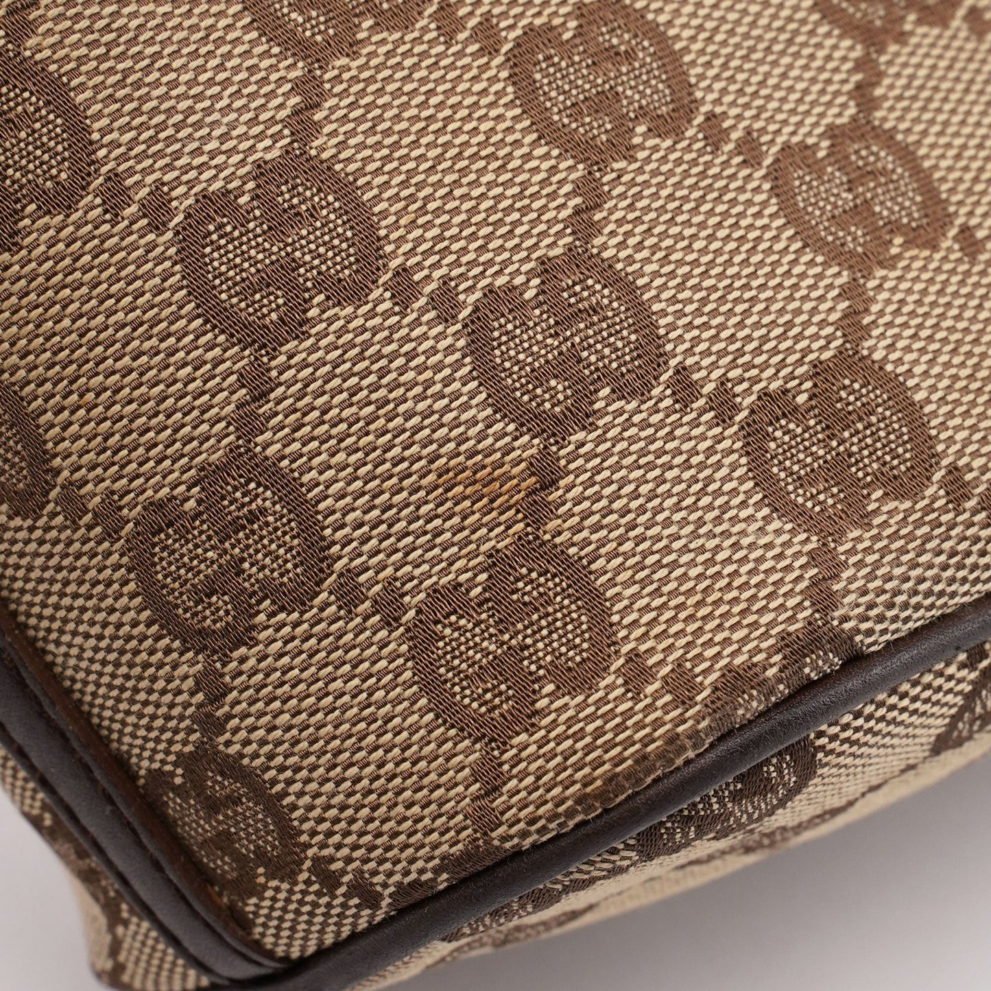 07198 Beige Brown GG Boat