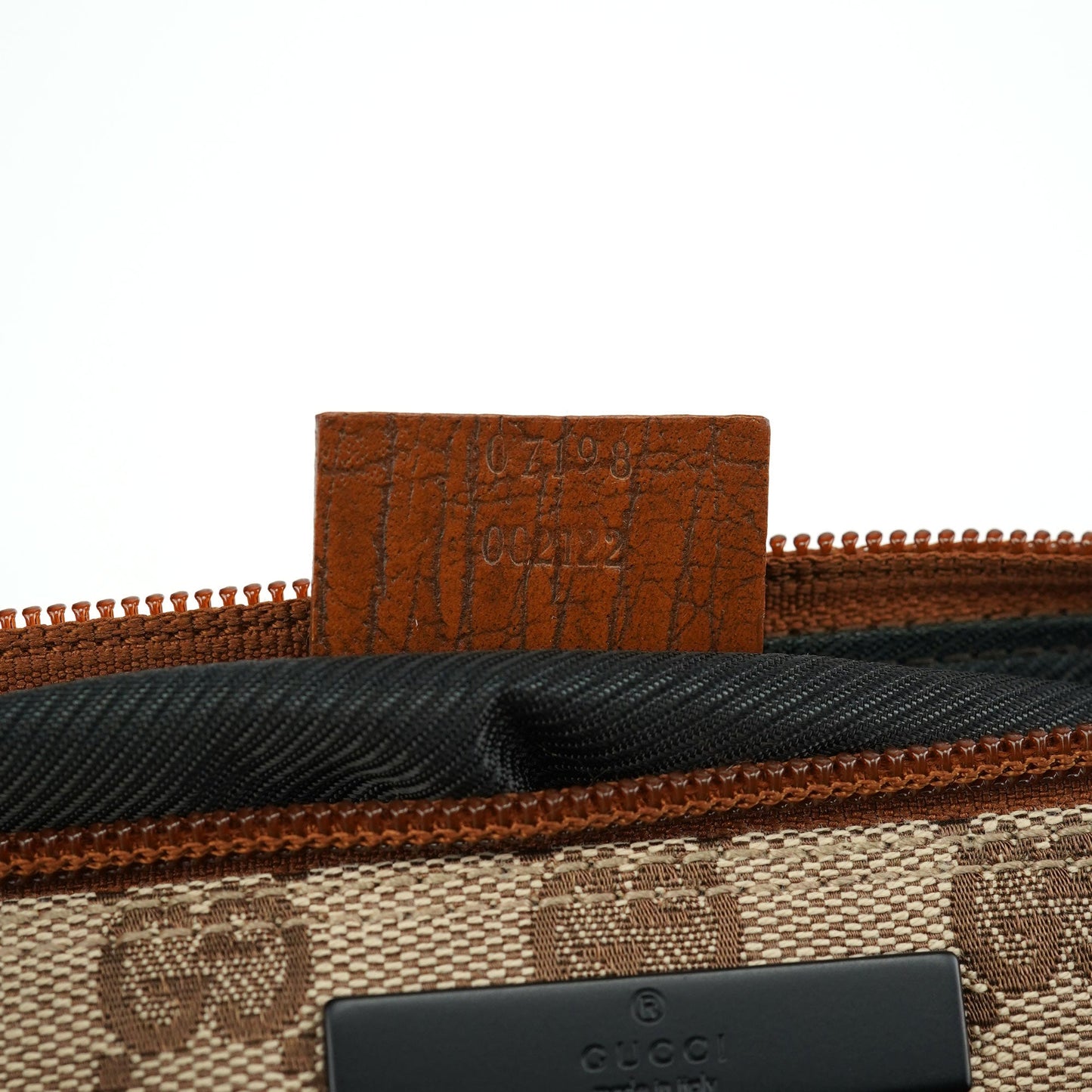 07198 Beige Brown GG Boat Pochette