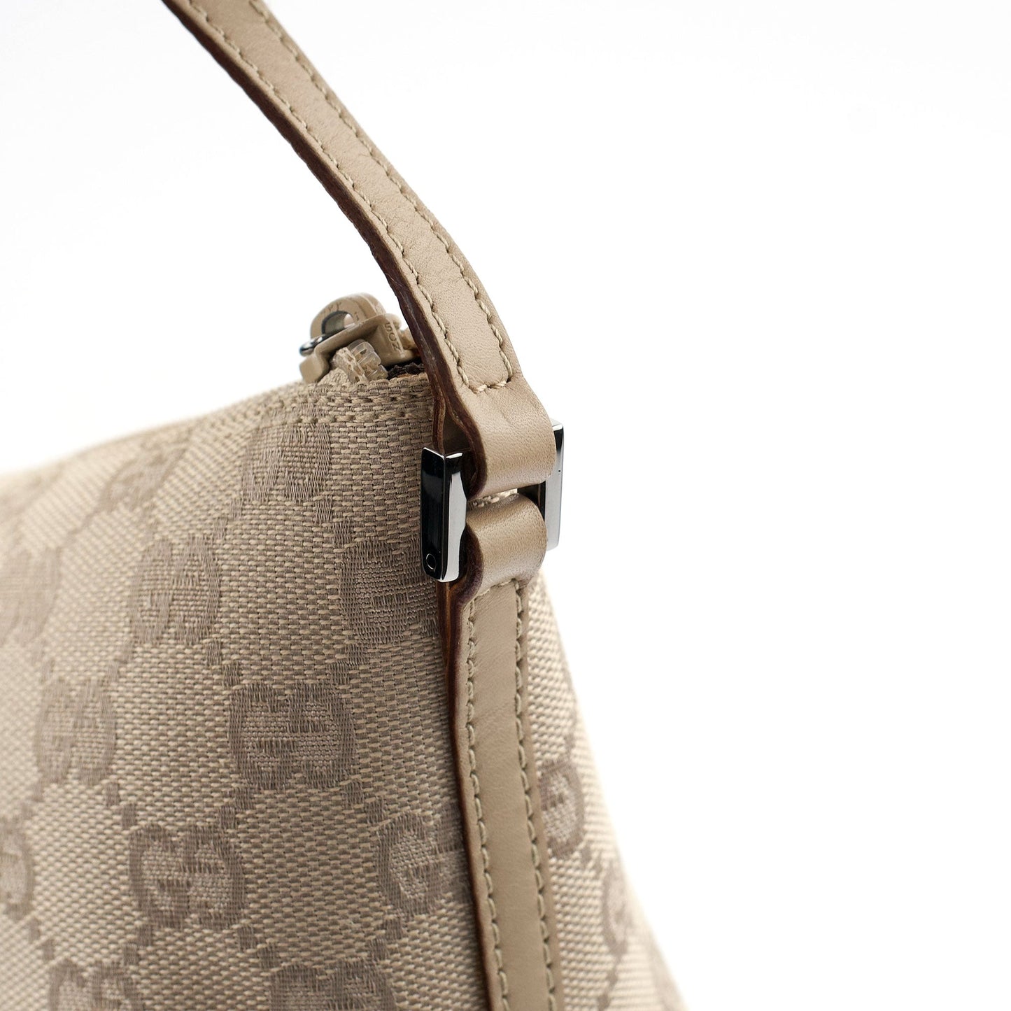 07198 Beige GG Boat Pochette