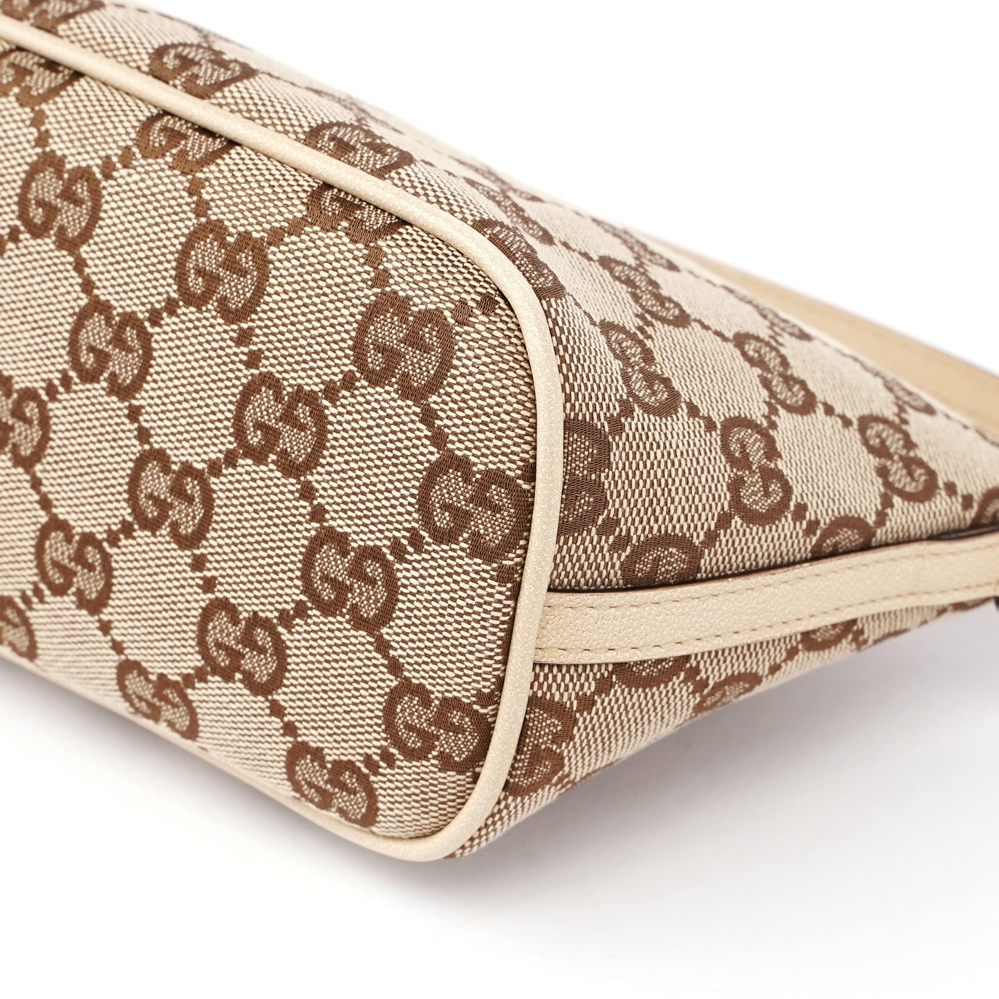 07198 Beige GG Boat Pochette