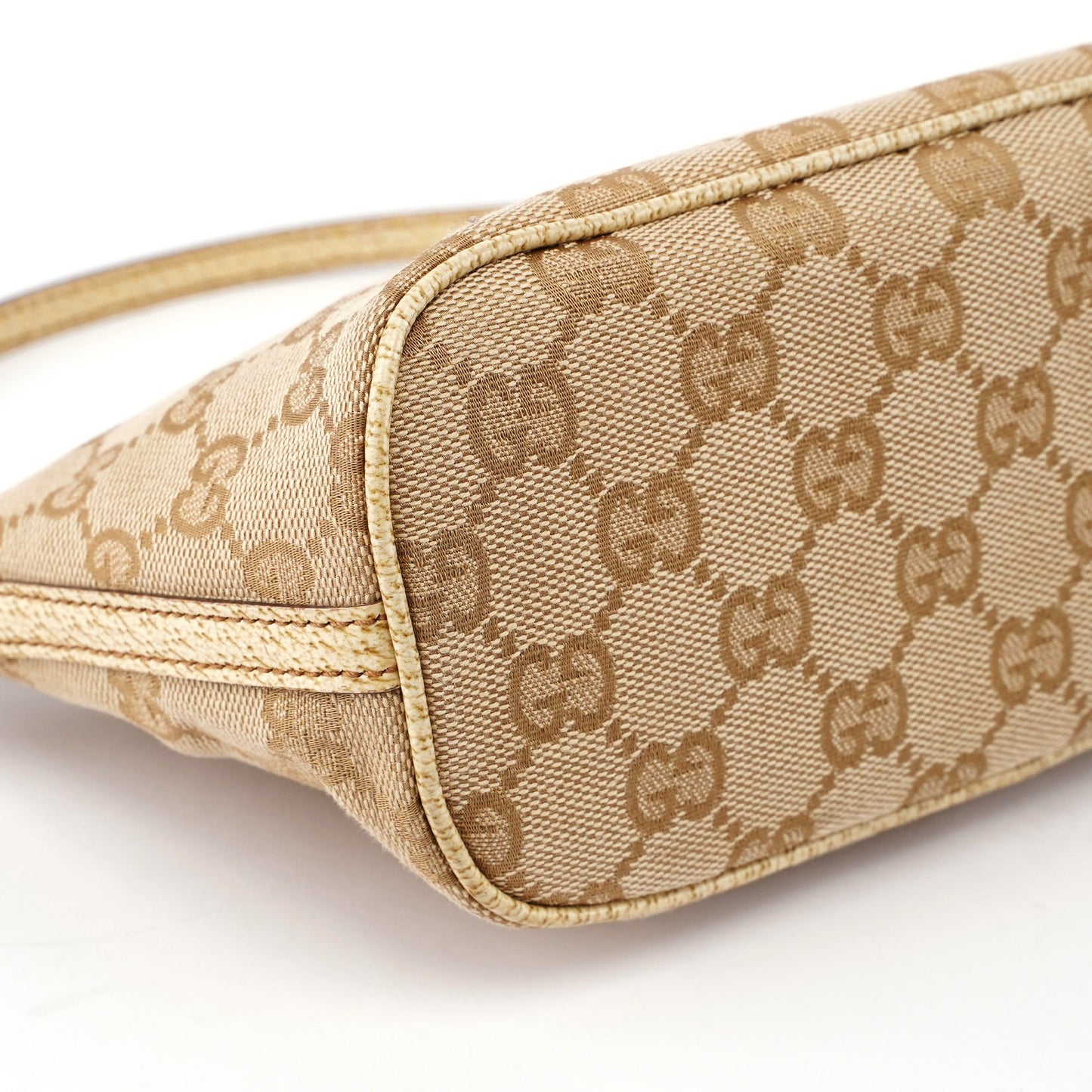 07198 Beige GG Boat Pochette
