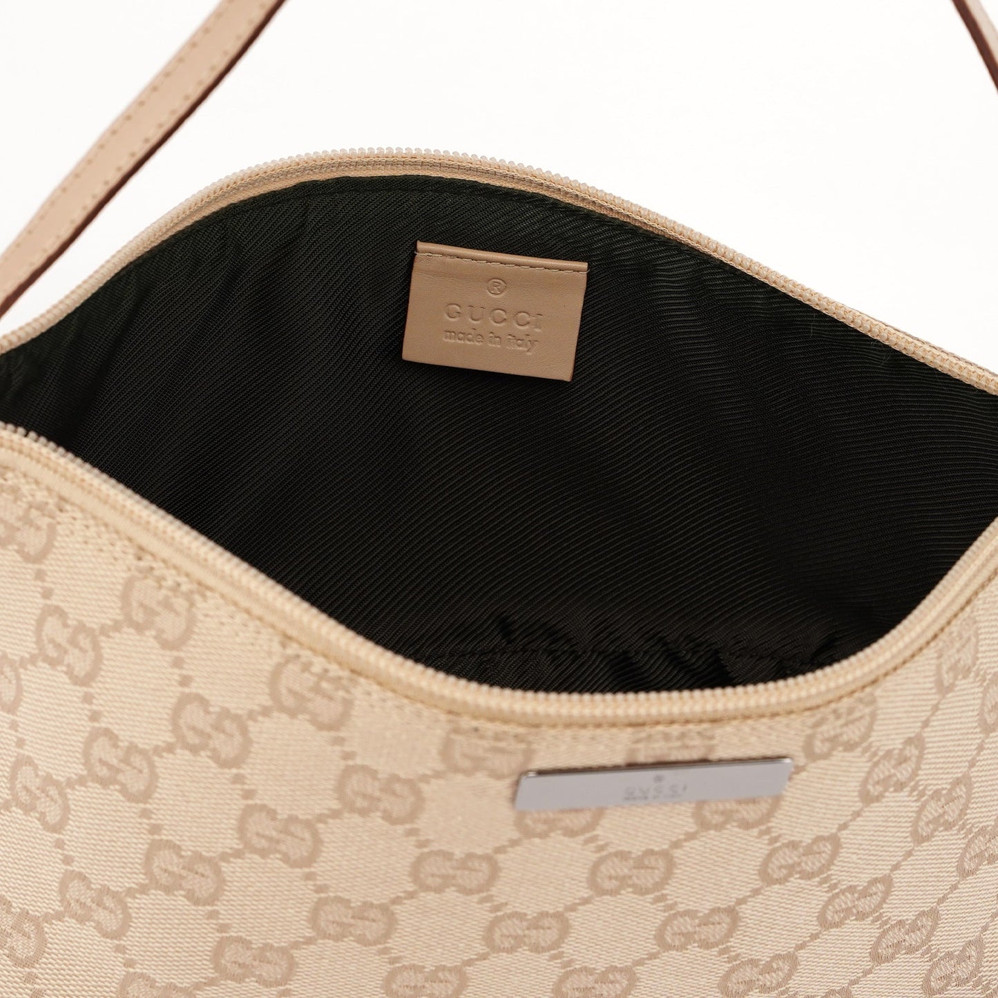 07198 Beige GG Boat Pochette