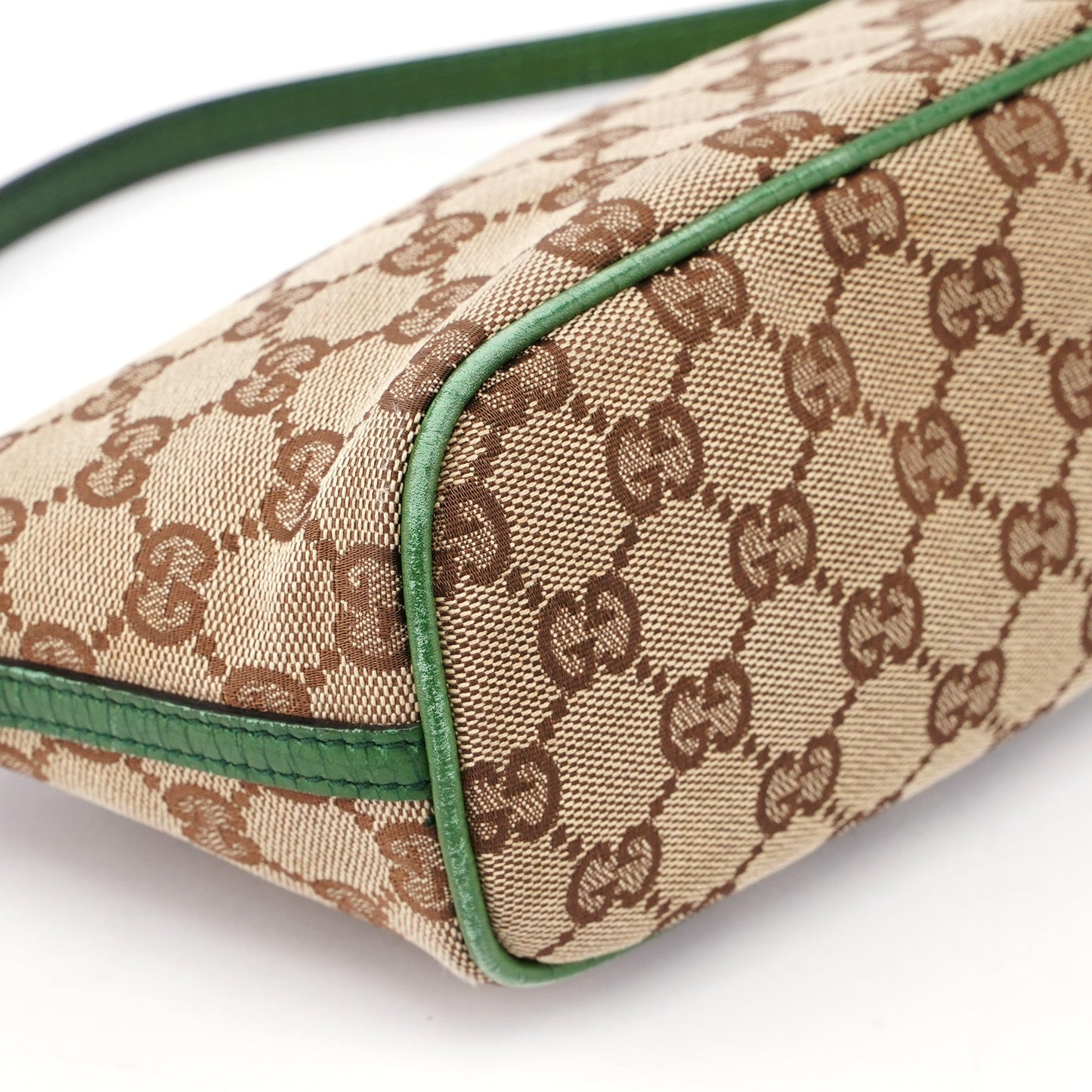 07198 Beige Green GG Boat