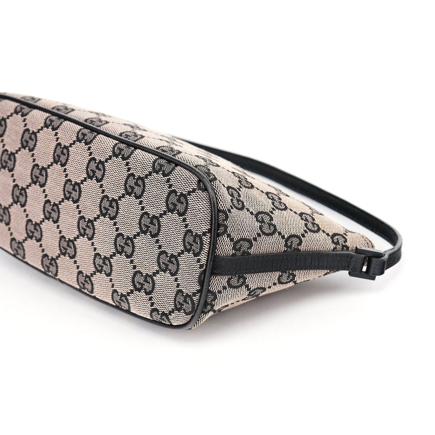 07198 Beige Matte Black GG Boat Pochette