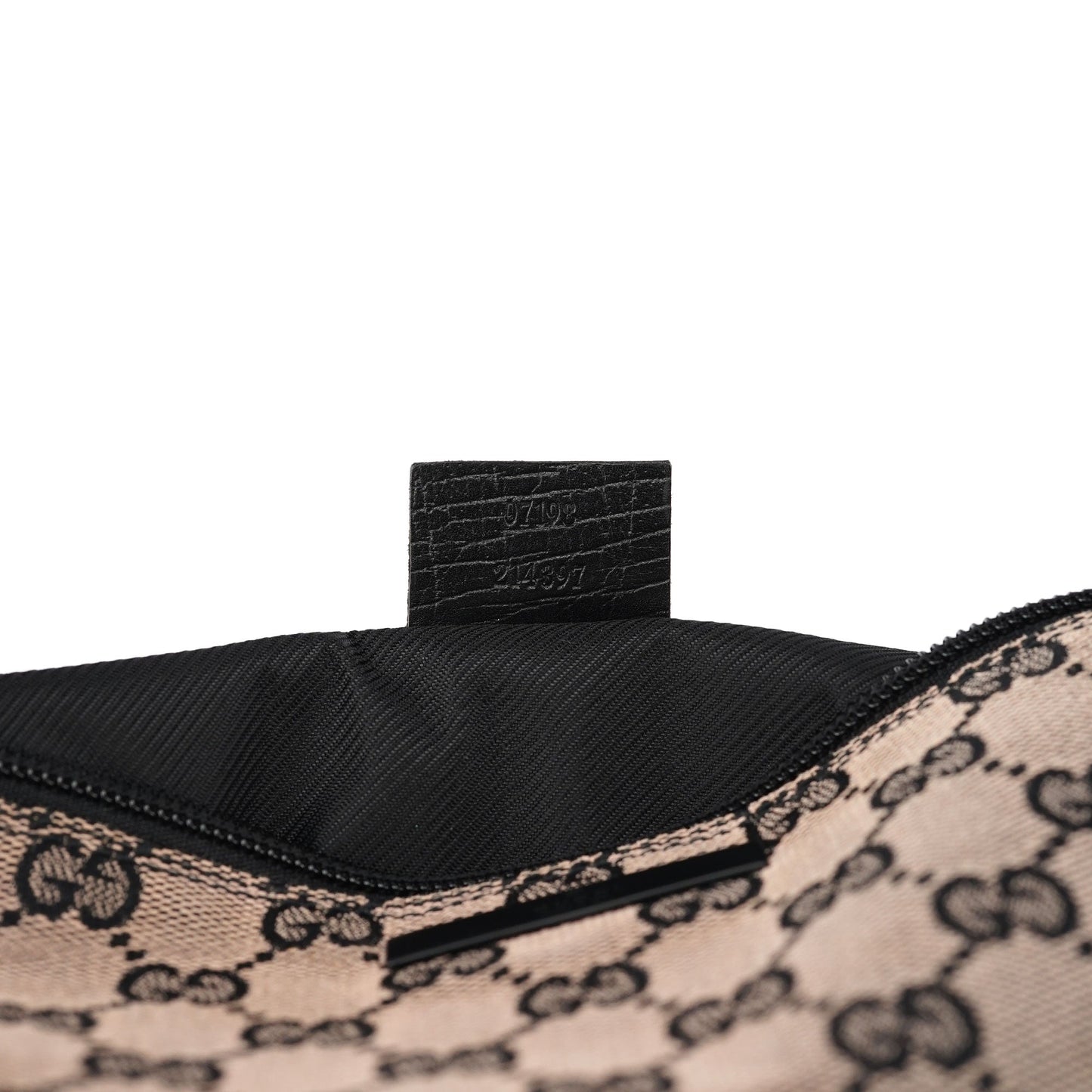 07198 Beige Matte Black GG Boat Pochette