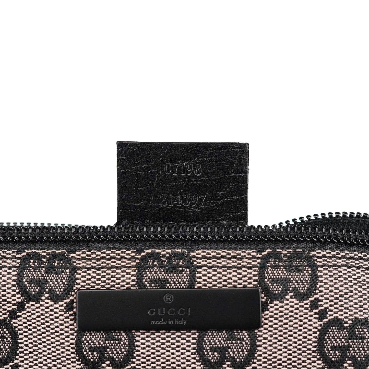 07198 Beige Matte Black GG Boat Pochette