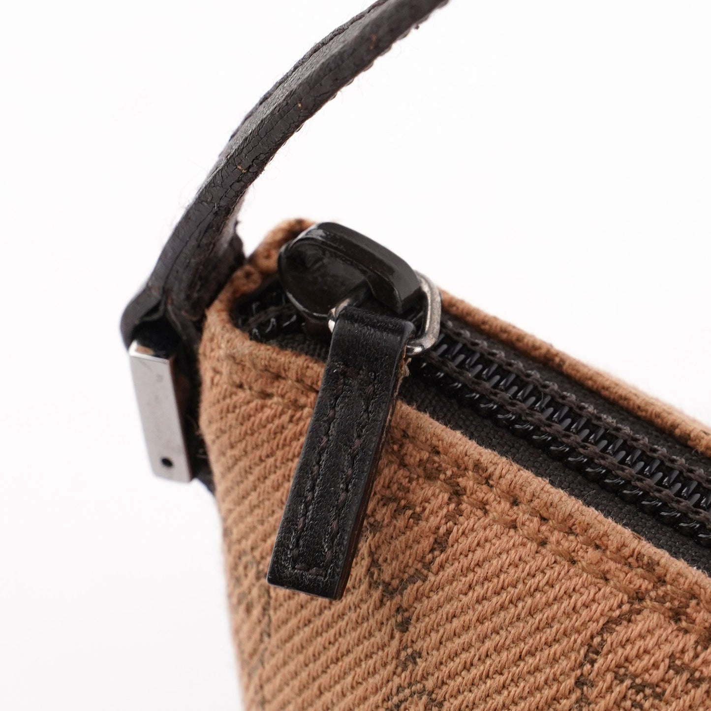 07198 Beige Wool GG Boat