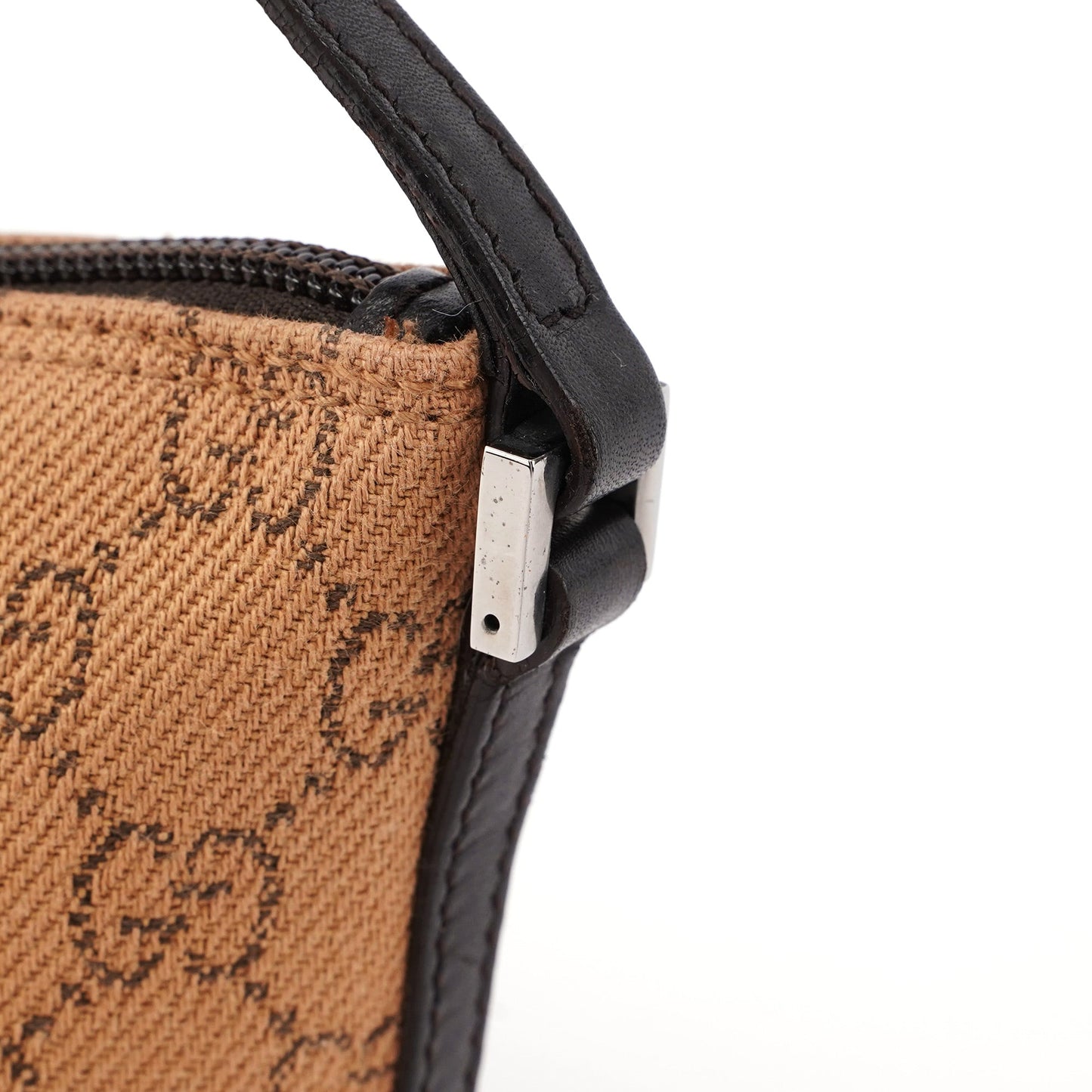 07198 Beige Wool GG Boat Pochette