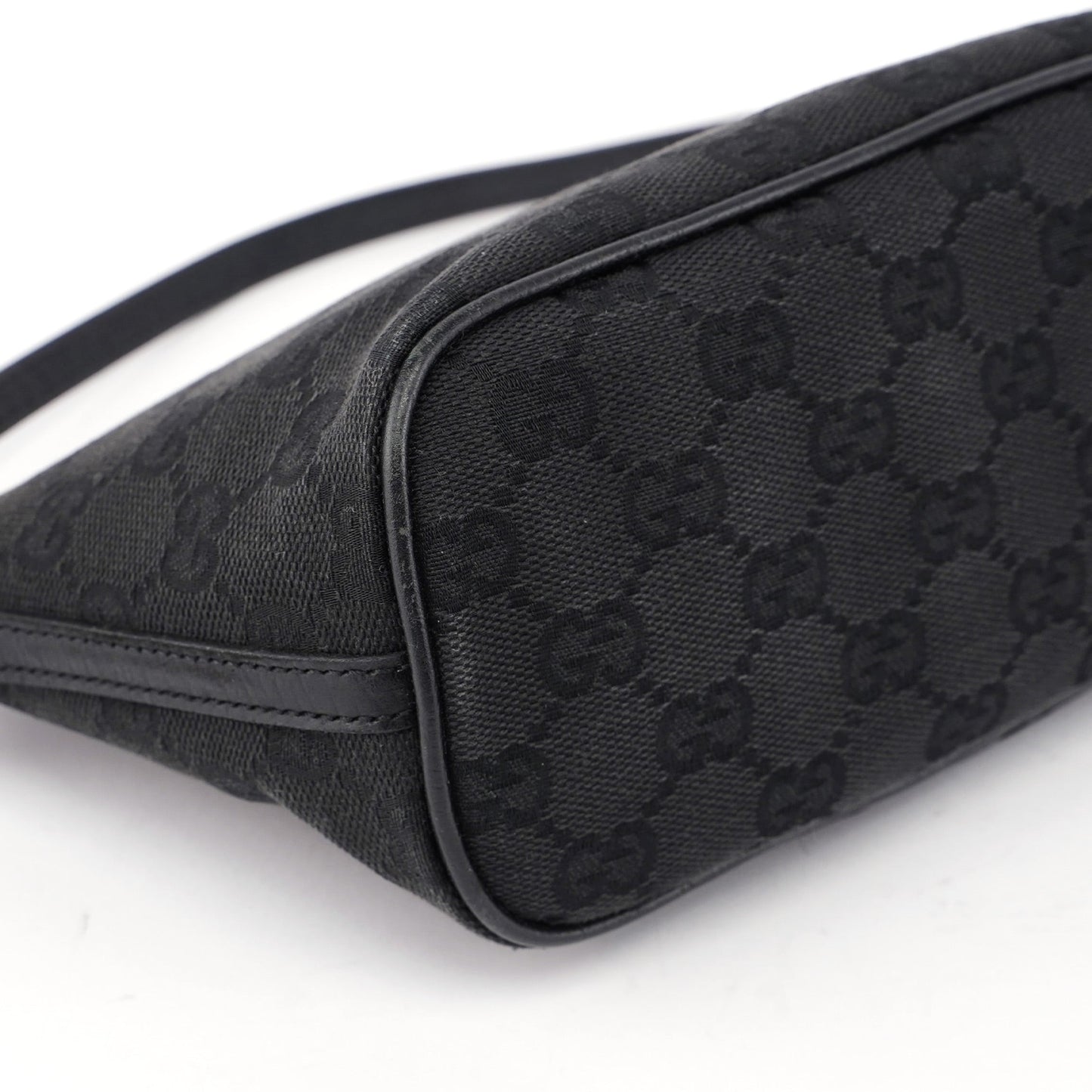 07198 Black GG Boat Pochette