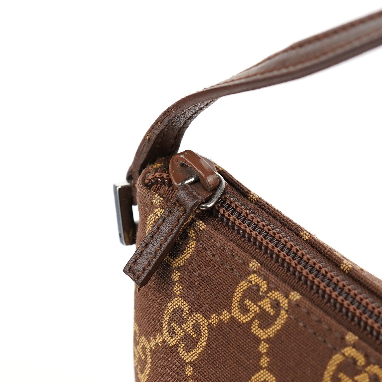 07198 Brown GG Boat Pochette
