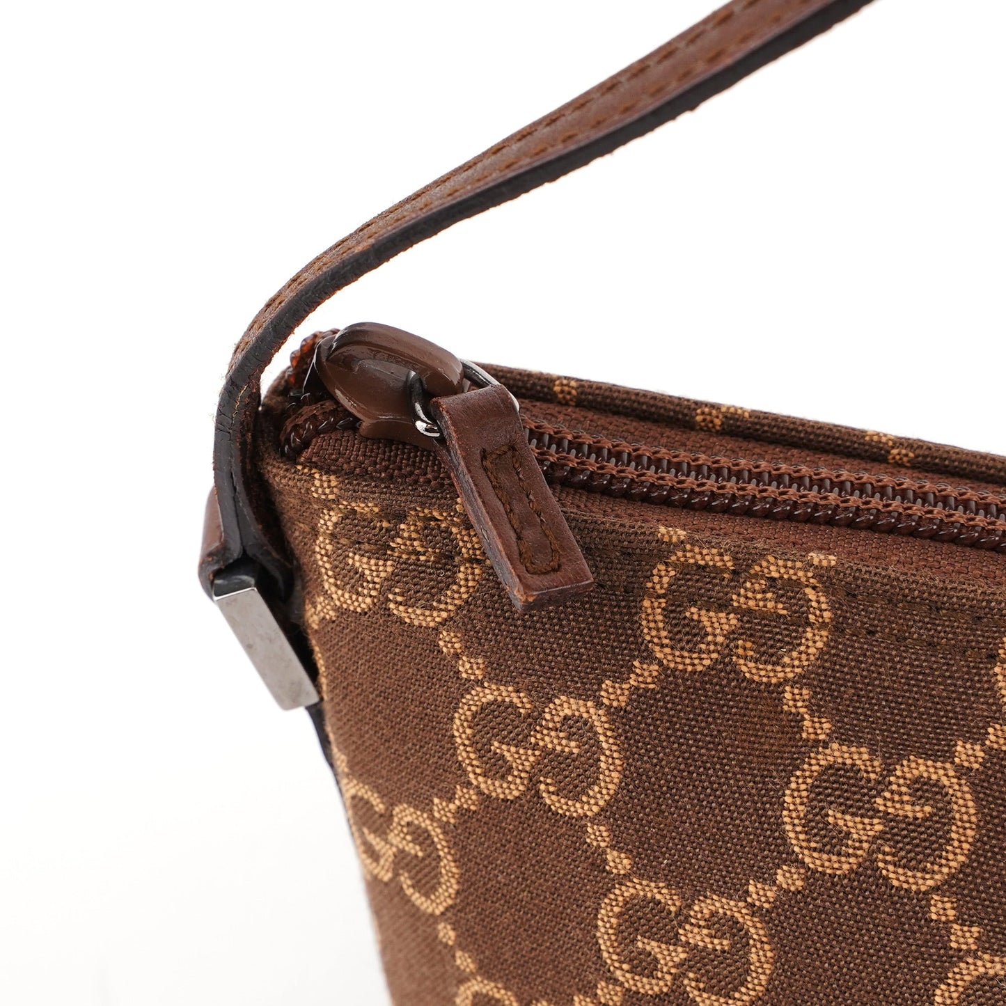 07198 Brown GG Boat Pochette