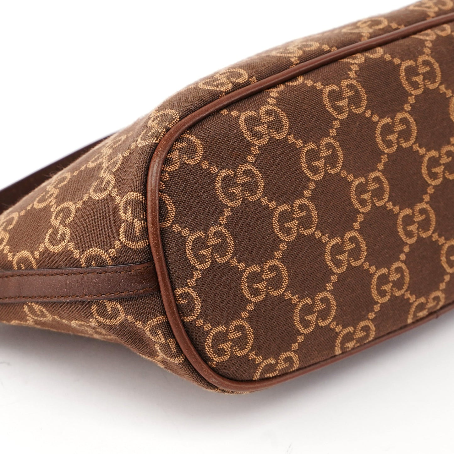 07198 Brown GG Boat Pochette