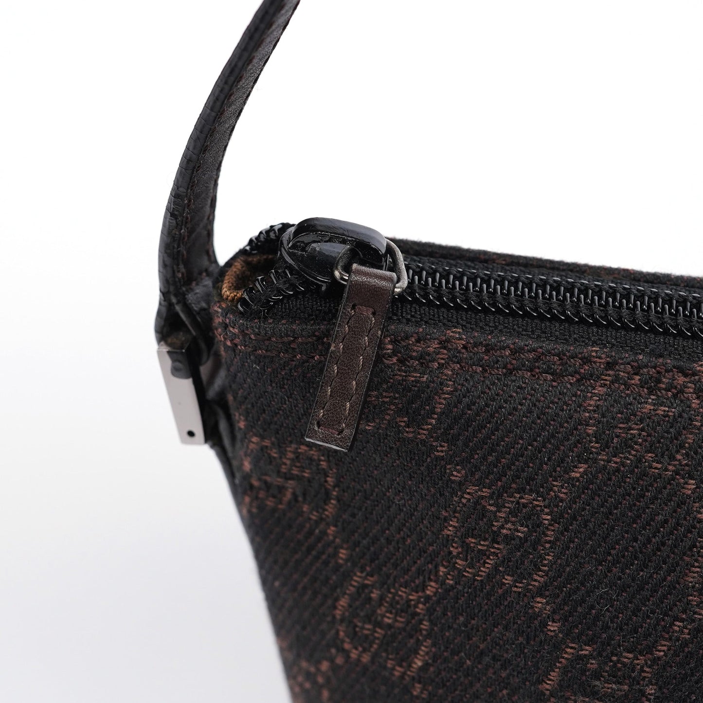 07198 Brown GG Boat Pochette