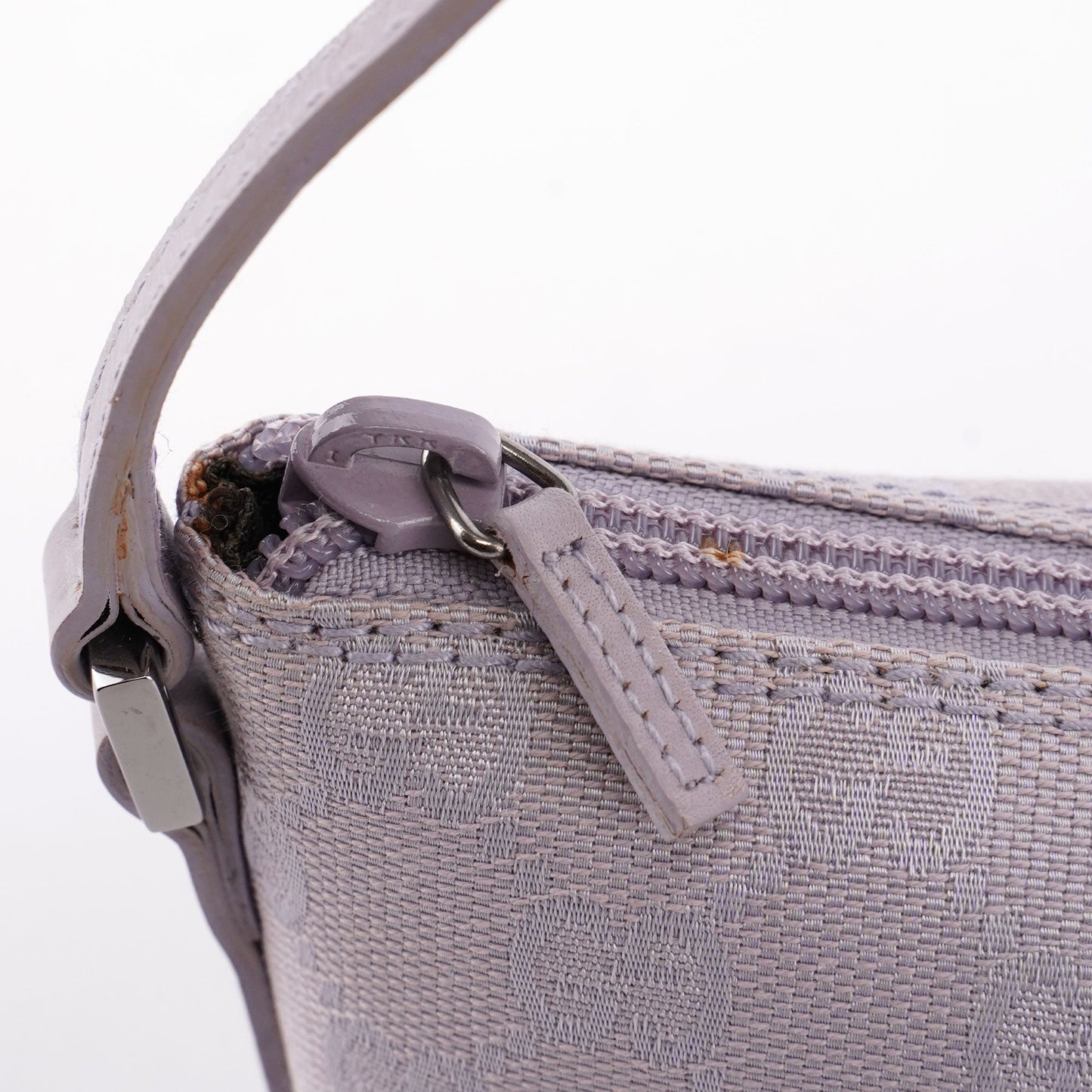 07198 Lavender GG Boat Pochette