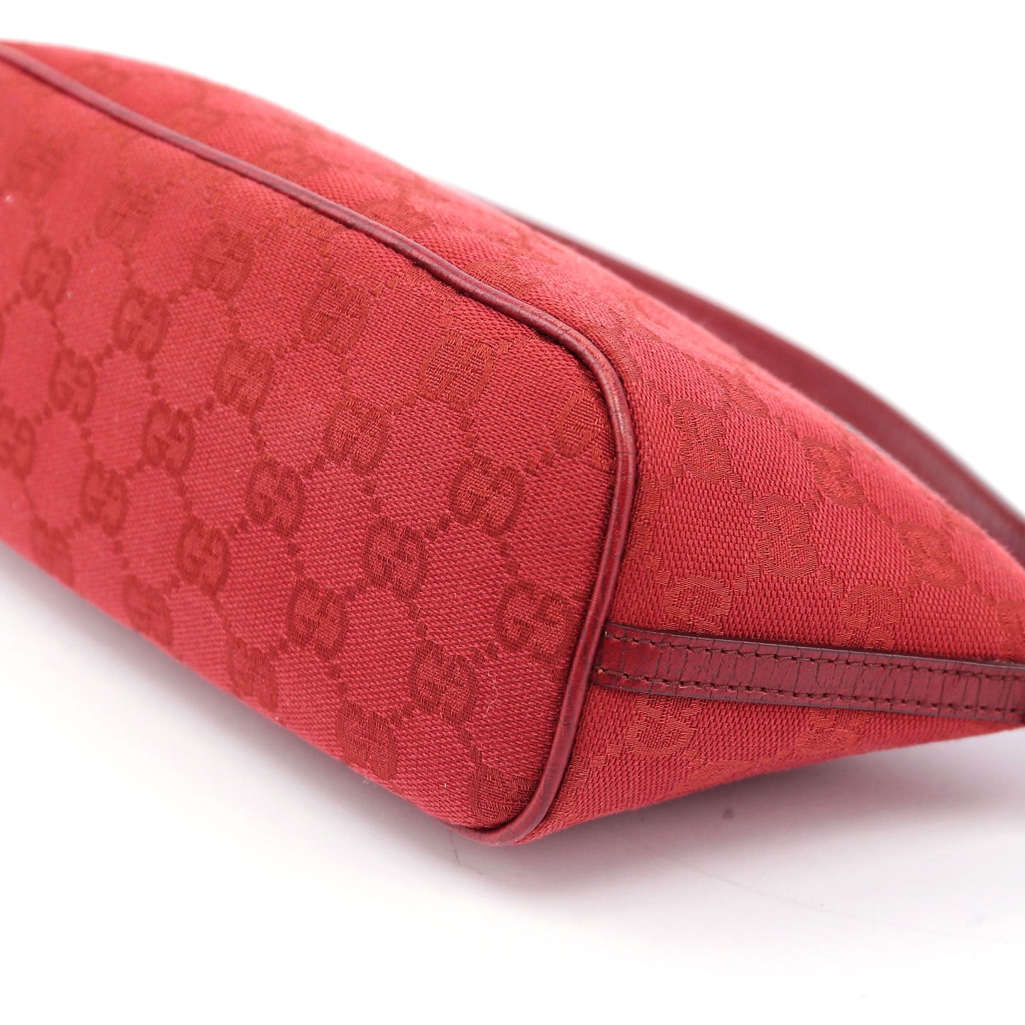 07198 Red GG Boat Pochette
