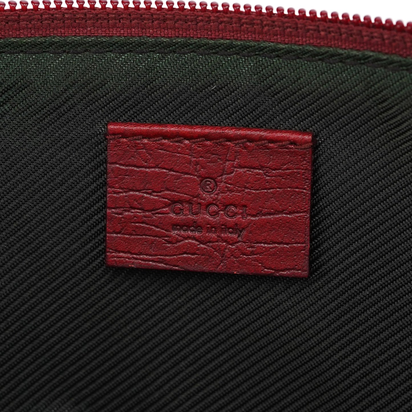 07198 Red GG Boat Pochette