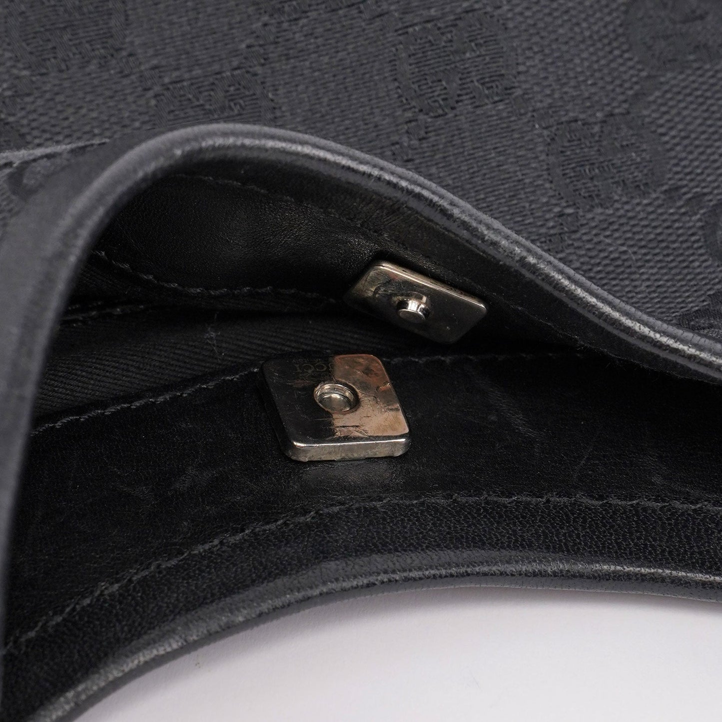 106242 Black GG Shoulder Bag