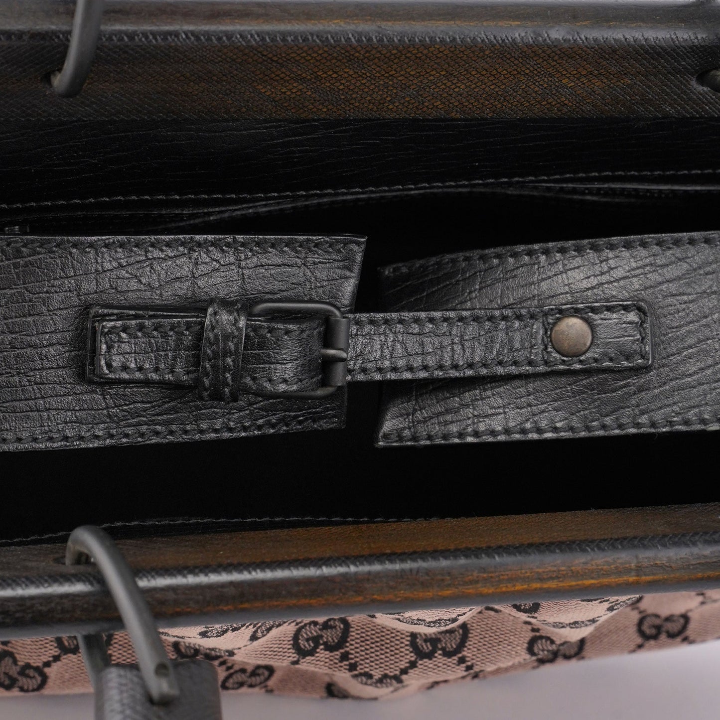 112683 Beige GG Wood Handle Bag