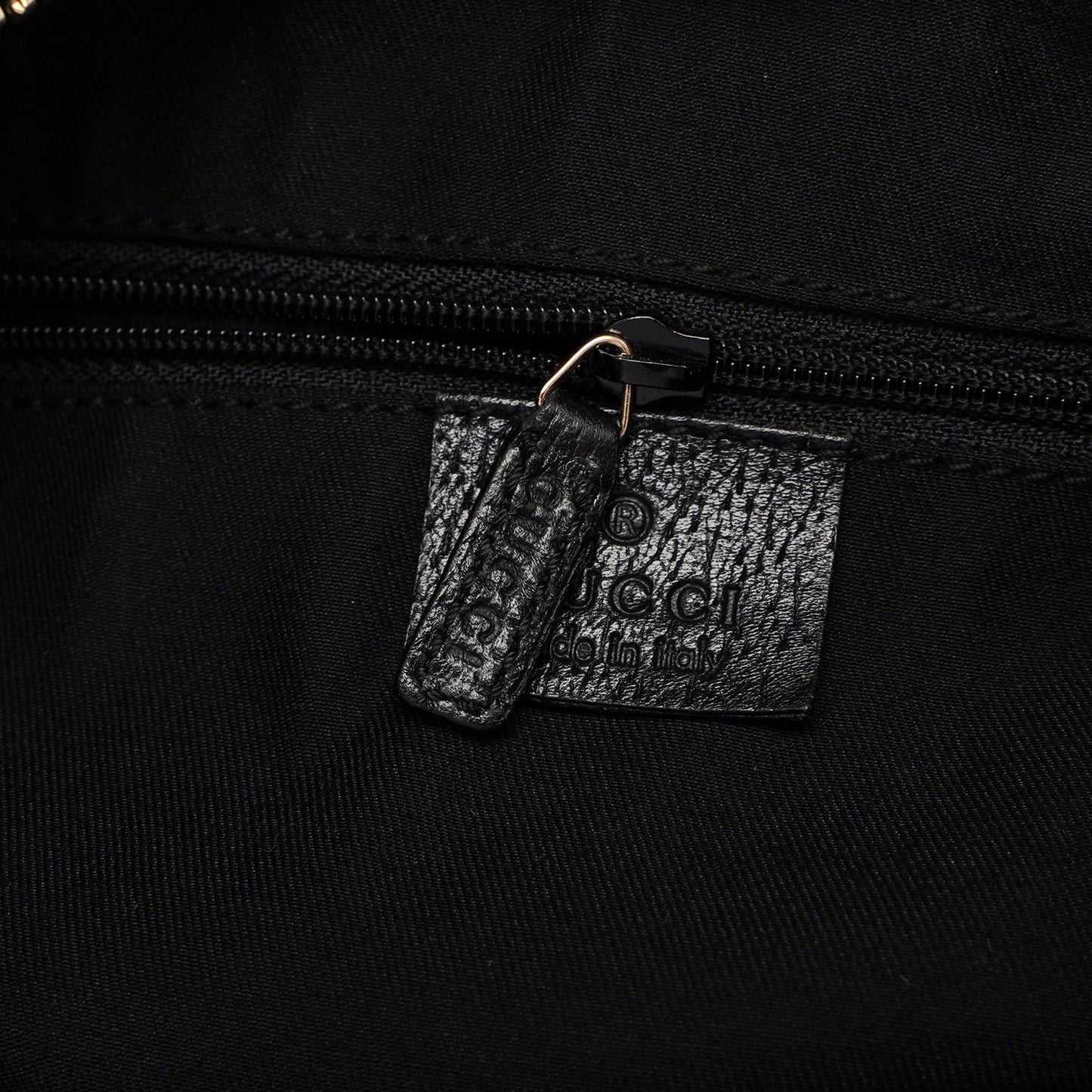 115003 Black Leather Shoulder Bag