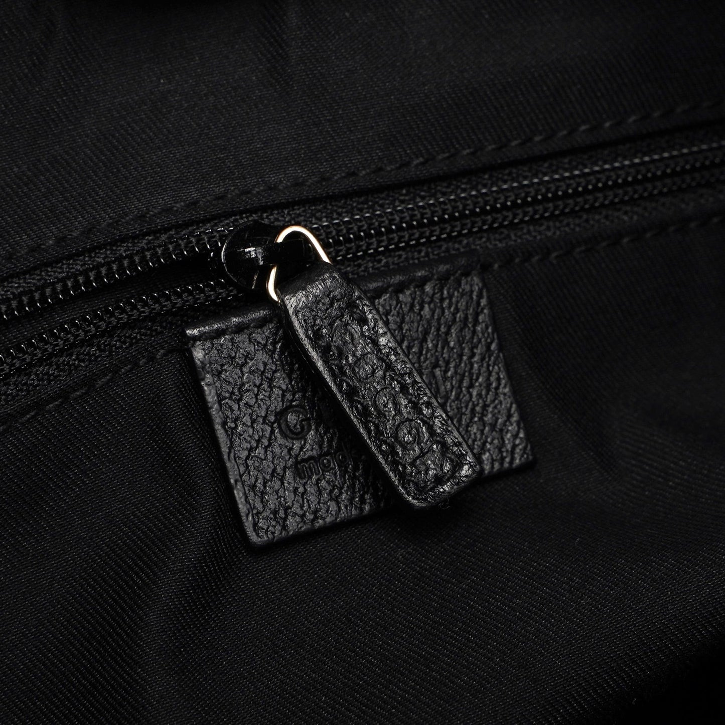 115003 Black Pebble Leather Shoulder Bag