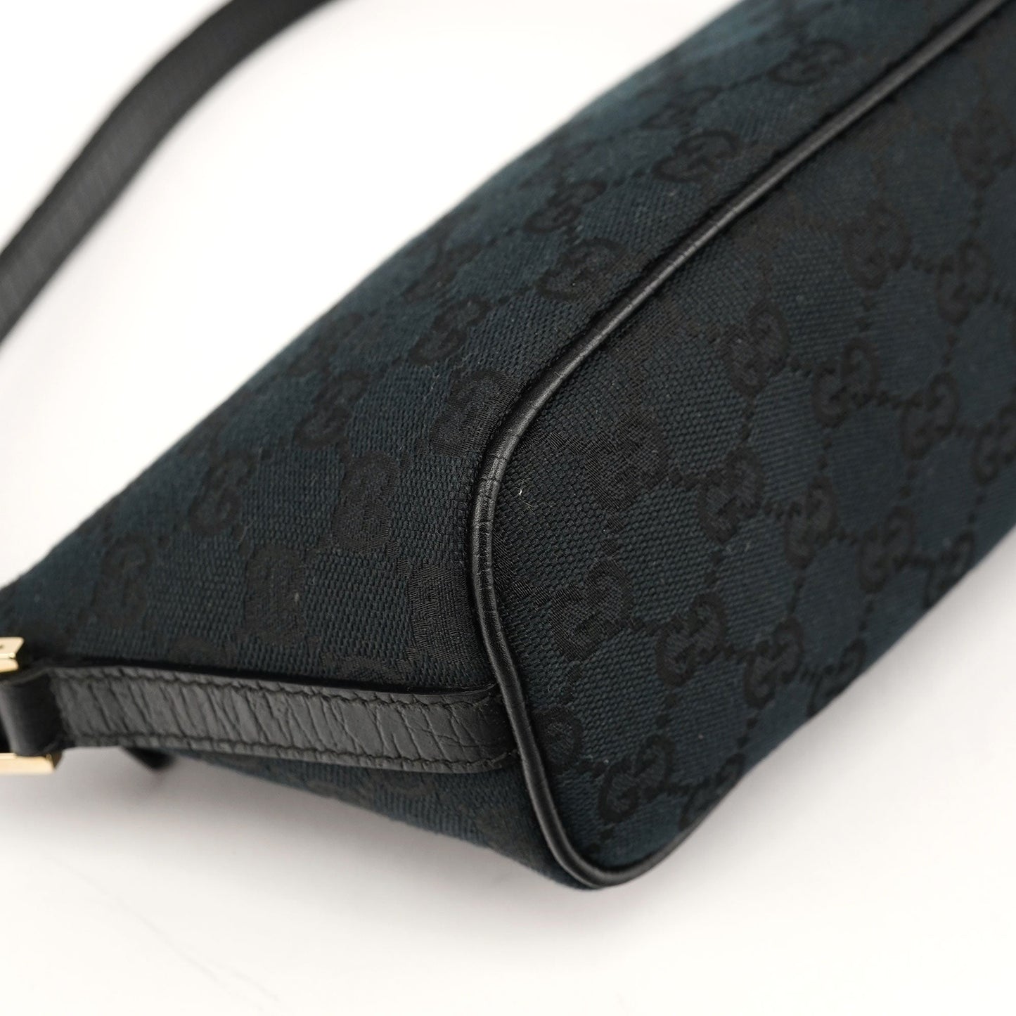 141809 Black GG Boat Pochette