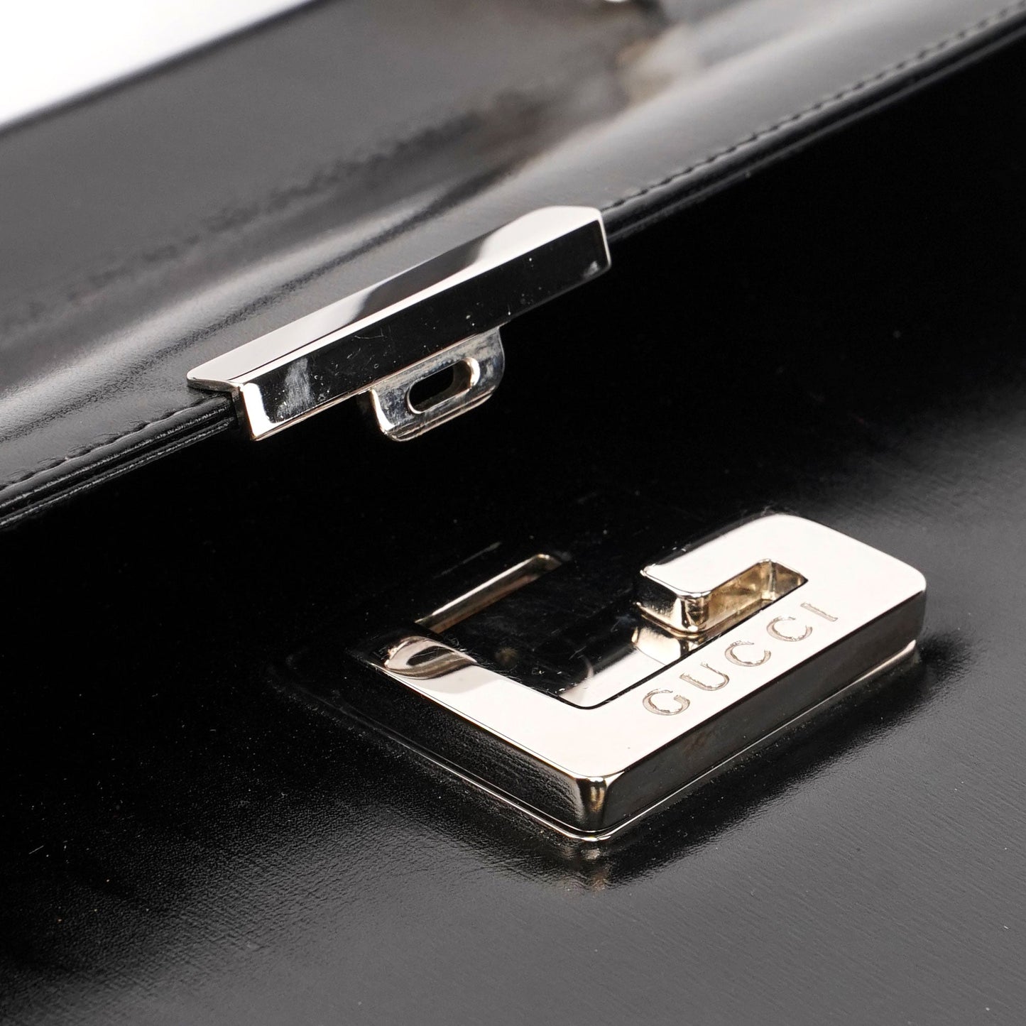 1997 Black Calfskin Silver G Handbag