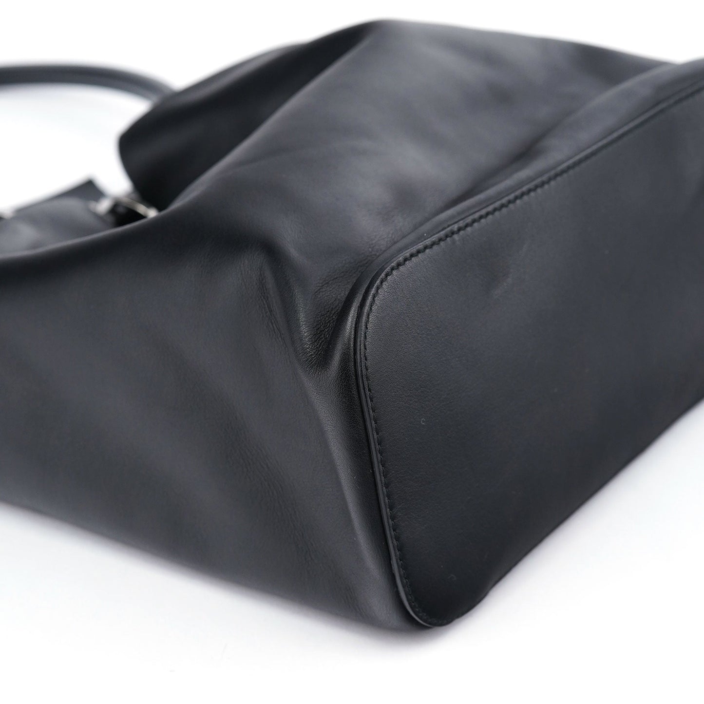 1999 Black Calfskin Ring Bag