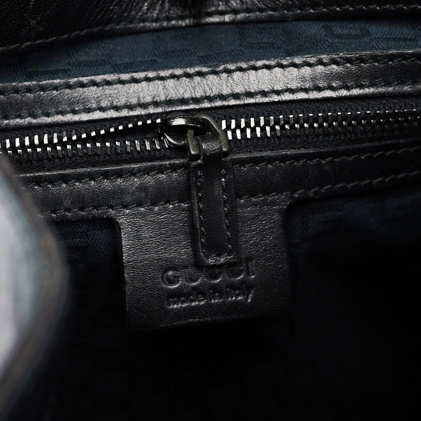 2002 Black Calfskin Wood Handle Bag