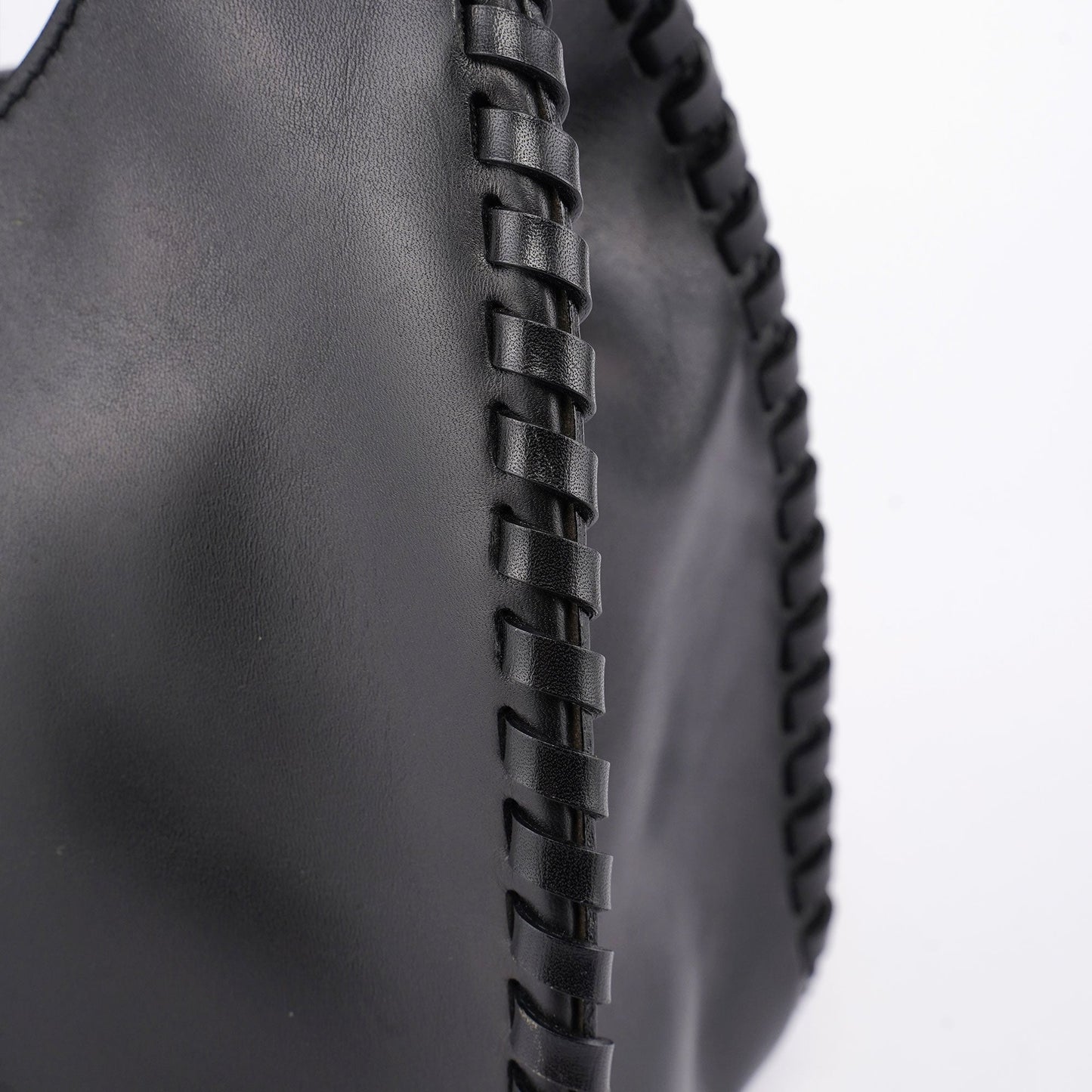 2002 Calfskin Wood Handle Shoulder Bag