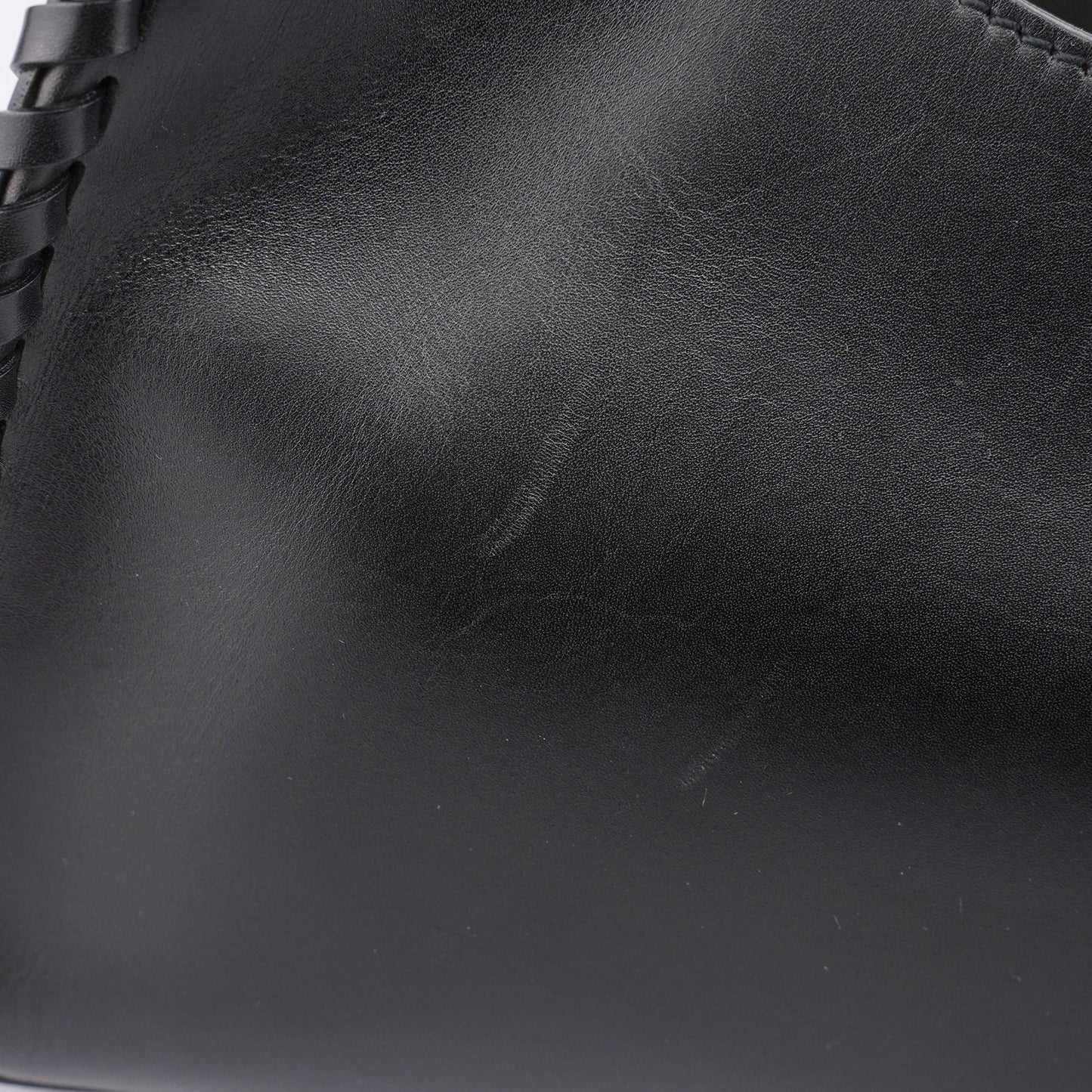 2002 Calfskin Wood Handle Shoulder Bag