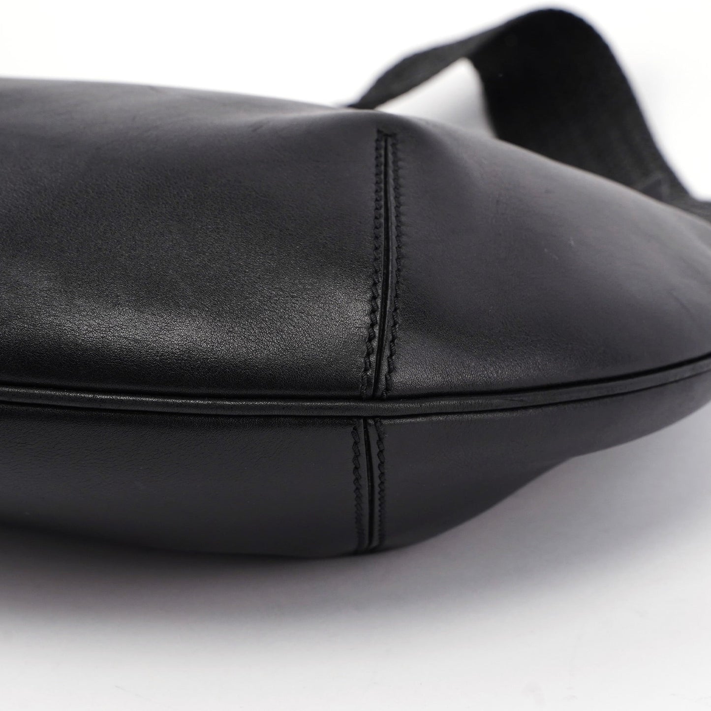 2003 Black Calfskin Hobo Shoulder Bag