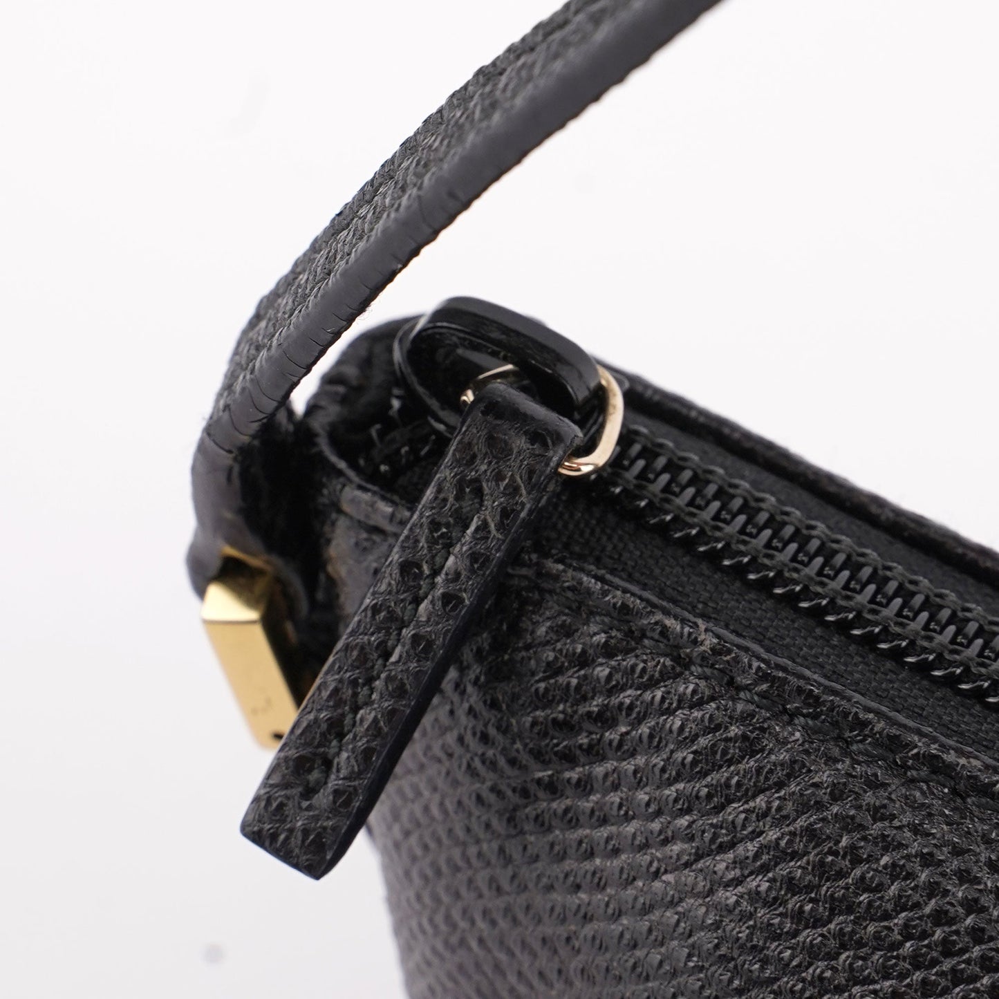 250001 Black Lizard Embossed Boat Pochette