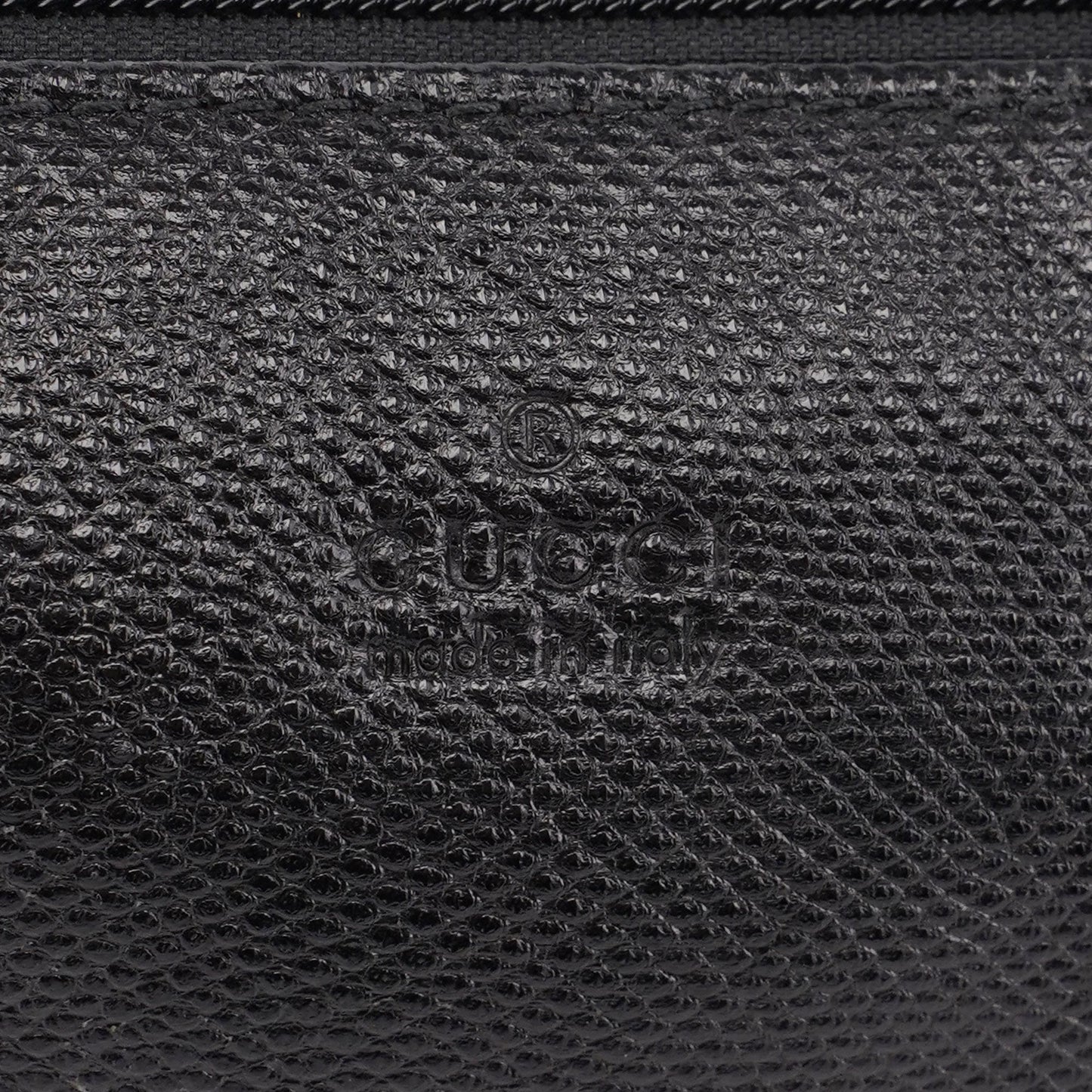 250001 Black Lizard Embossed Boat Pochette