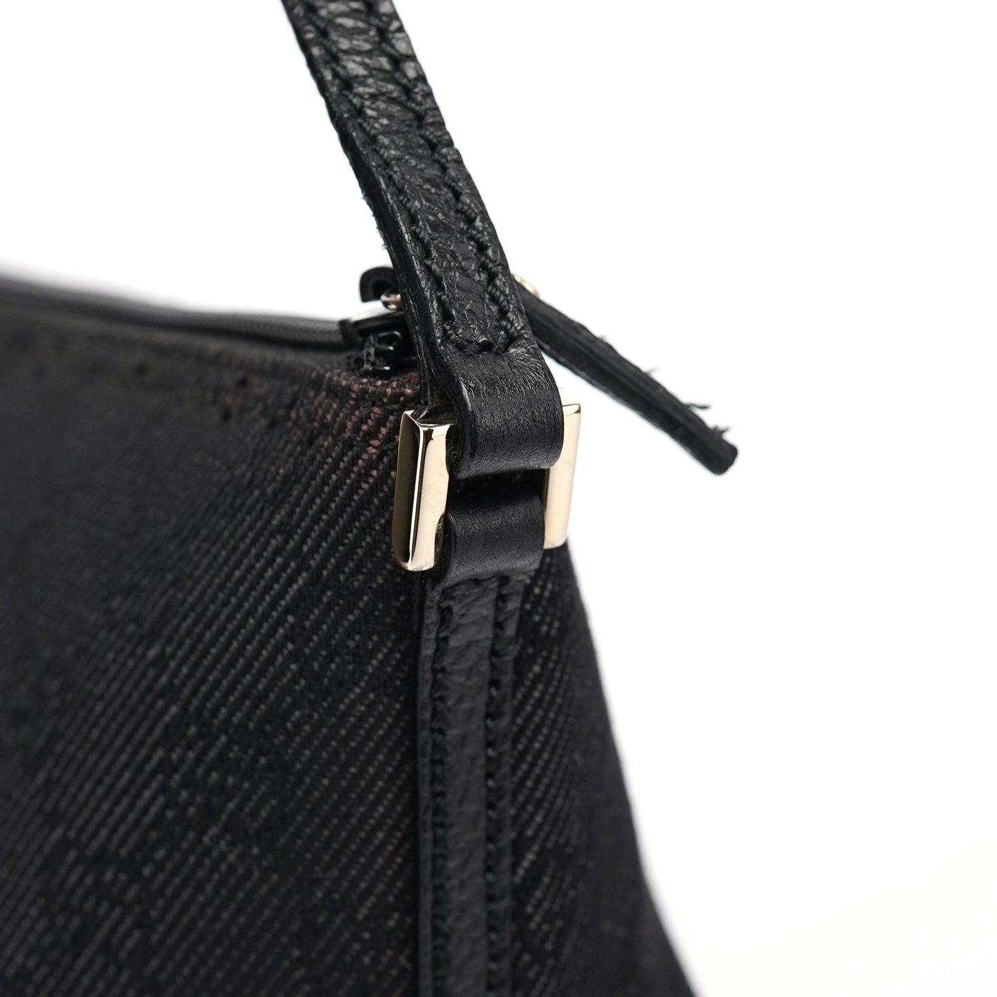 257300 Anthracite GG Denim Boat Pochette
