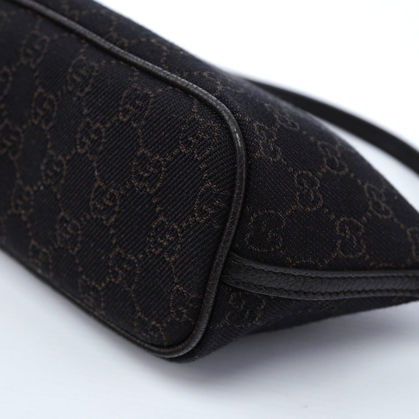 257300 Brown GG Boat Pochette