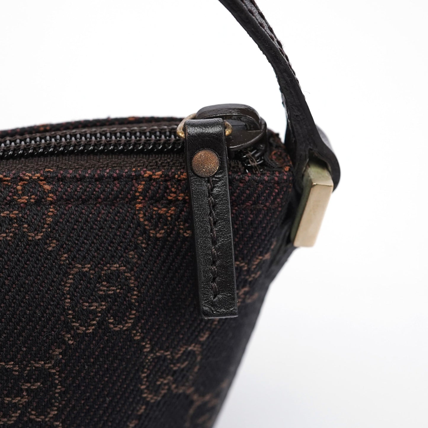 257300 Brown GG Boat Pochette