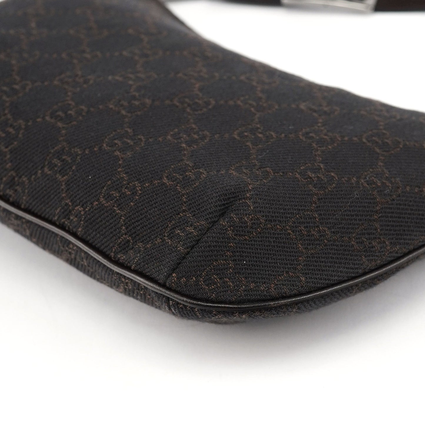 32160 Brown GG Shoulder Bag