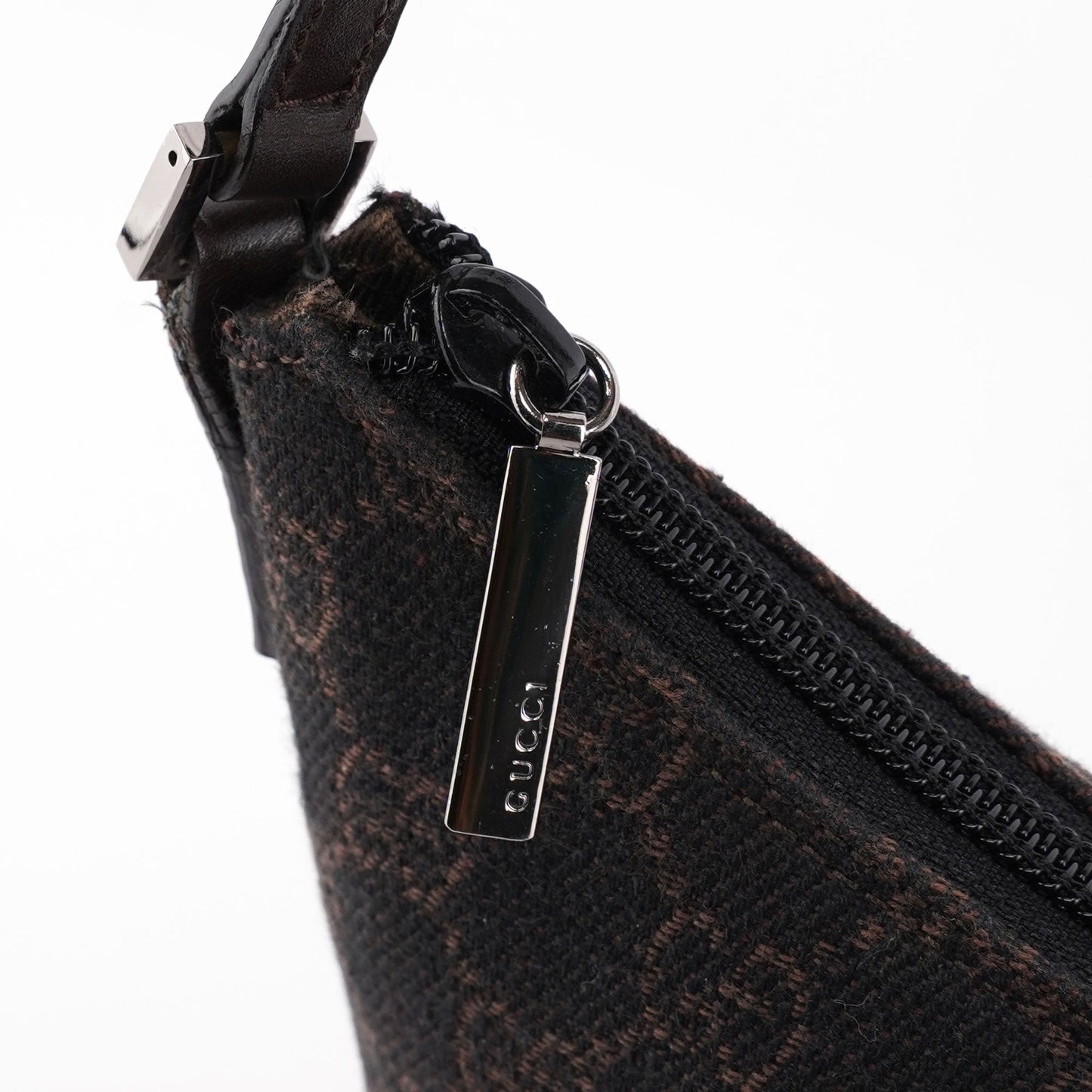 32160 Brown GG Shoulder Bag