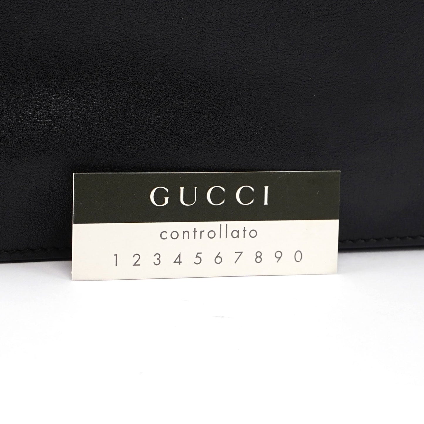 5338. Gucci Black Calfskin Drawstring Chain Tote