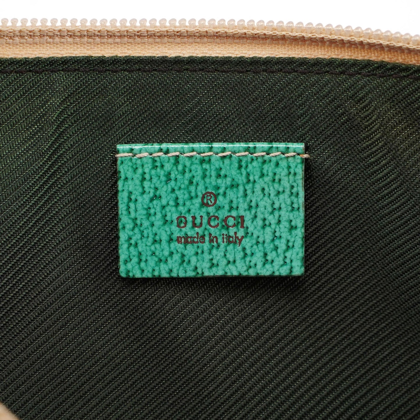 5396. Gucci Beige Turquoise Boat Pochette