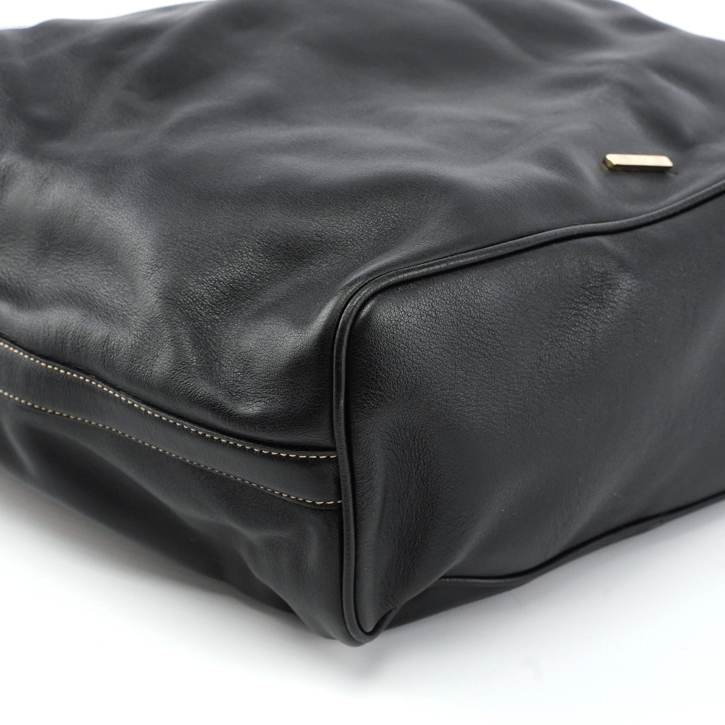 73884 Black Calfskin V Hobo Shoulder Bag