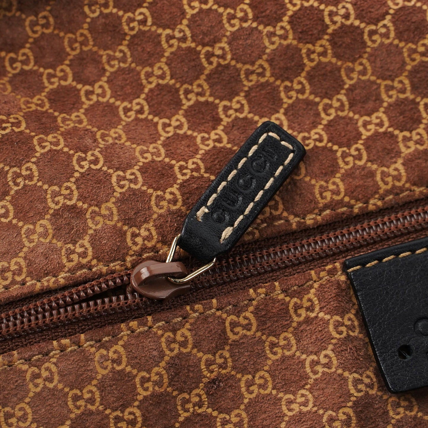 73884 Black Calfskin V Hobo Shoulder Bag